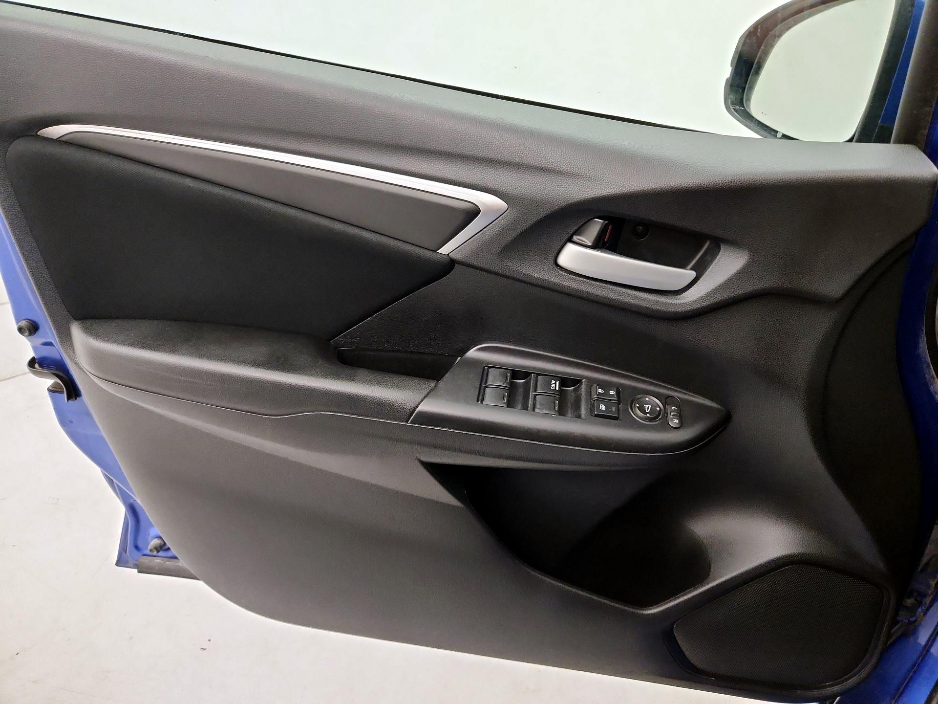 Thumbnail: 2020 Honda Fit - 12