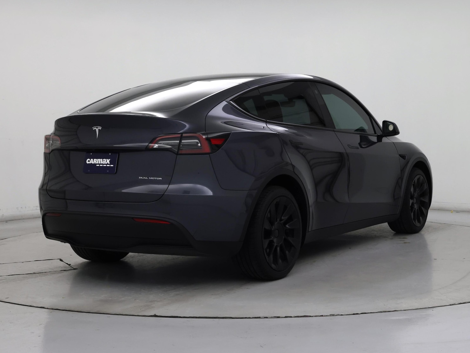 2022 Tesla Model Y Long Range - Photo 9