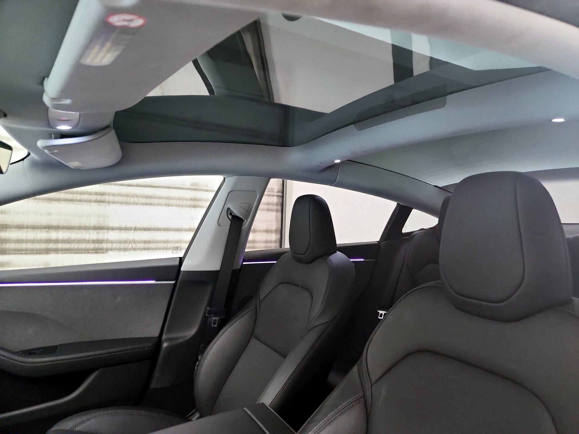 Thumbnail: 2025 Tesla Model 3 - 18