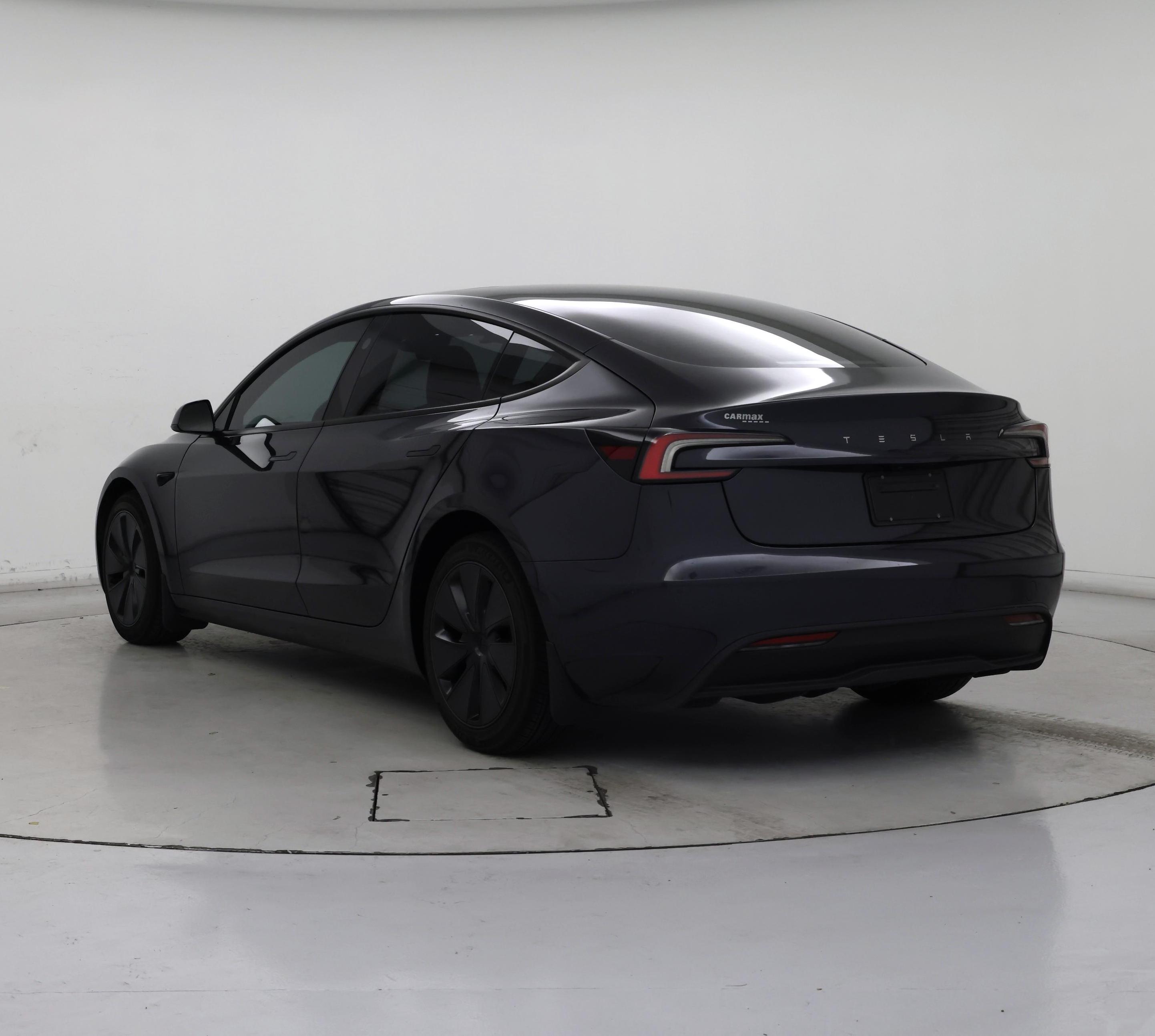 Thumbnail: 2025 Tesla Model 3 - 2