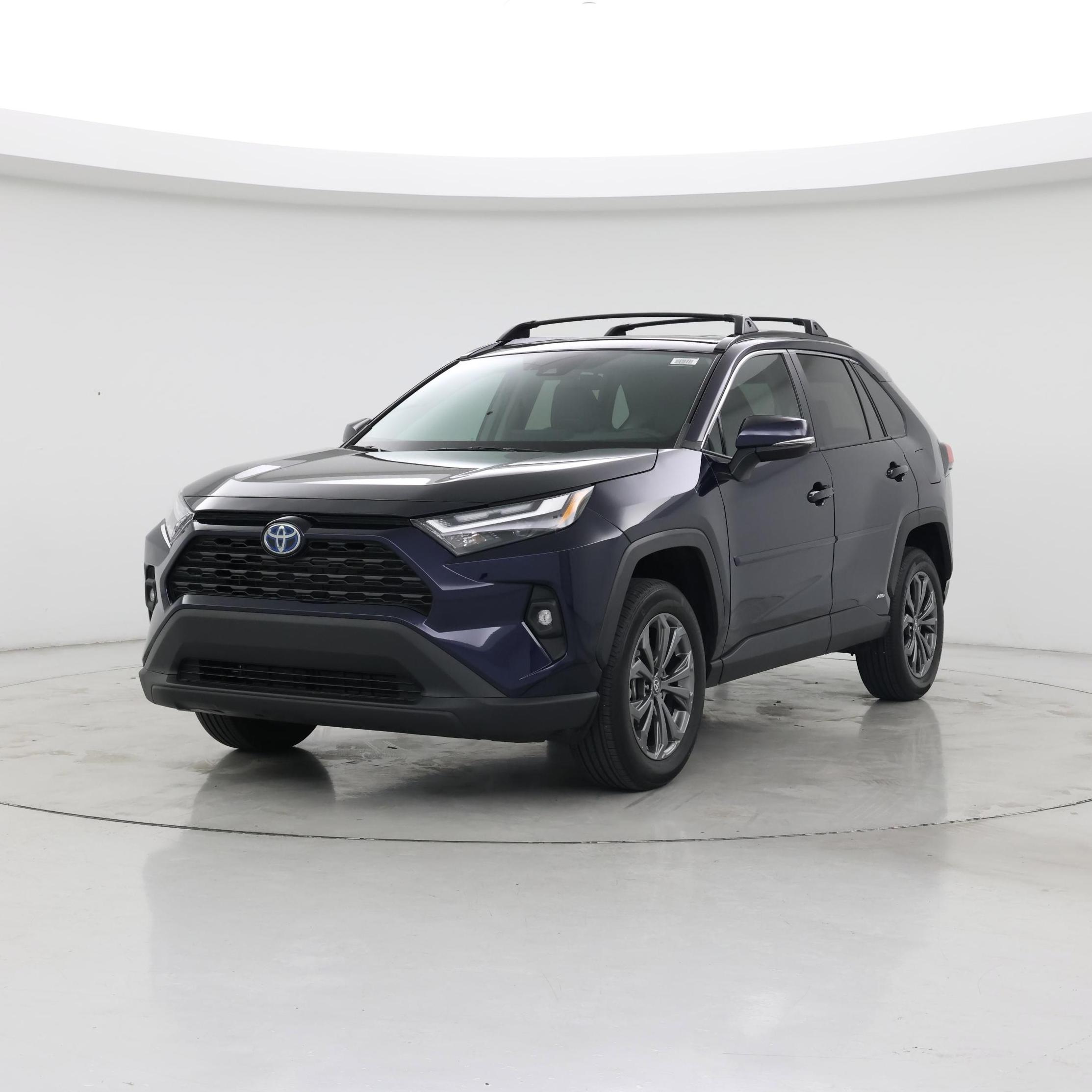 Thumbnail: 2022 Toyota RAV4 - 4