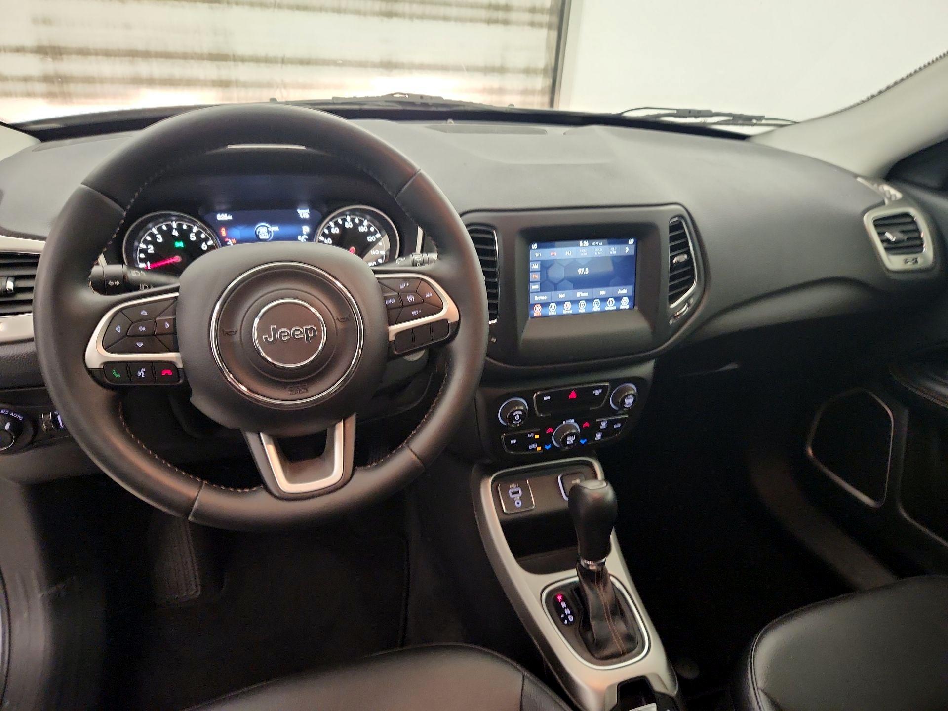 Thumbnail: 2019 Jeep Compass - 9
