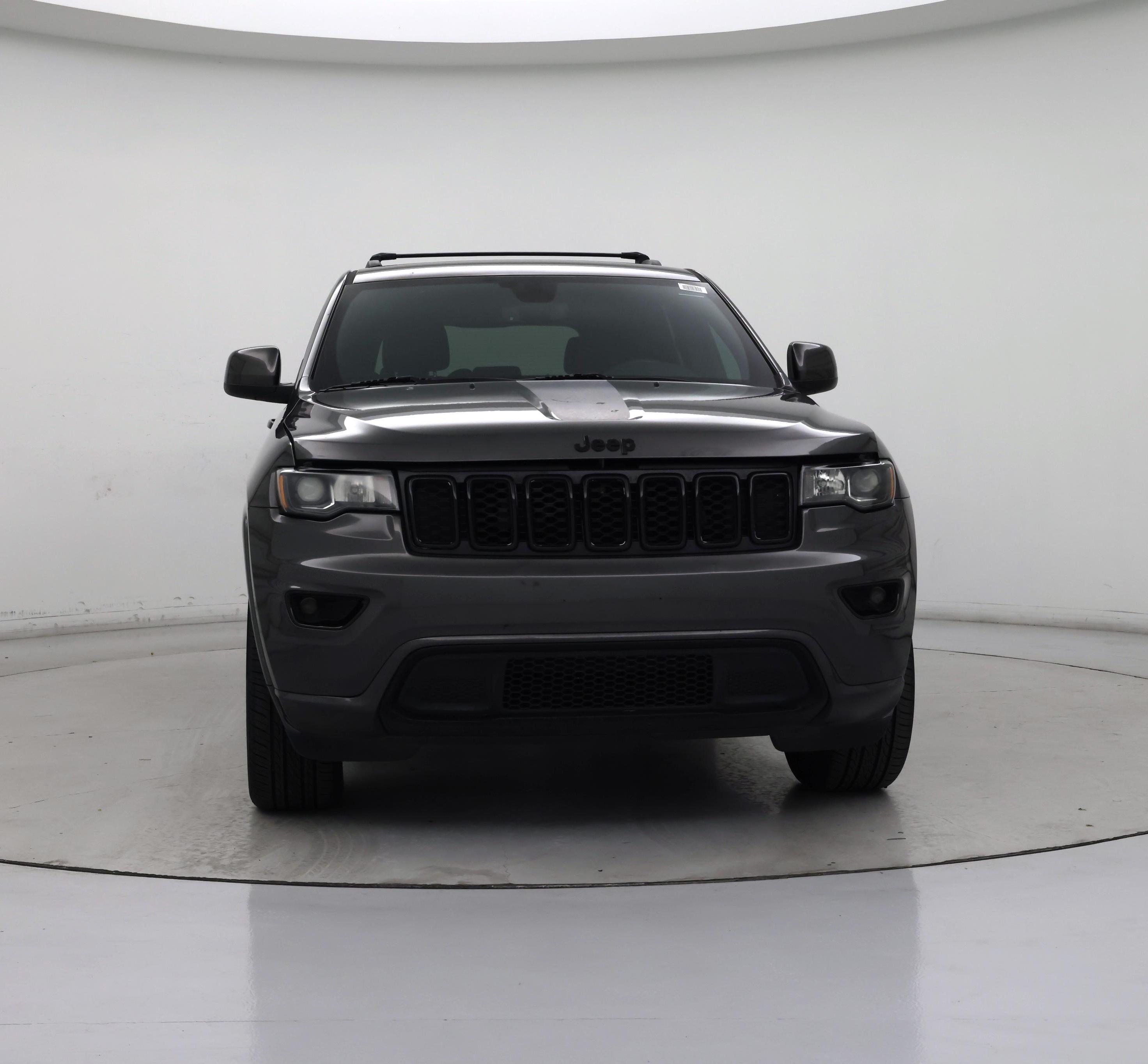 Thumbnail: 2020 Jeep Grand Cherokee - 5
