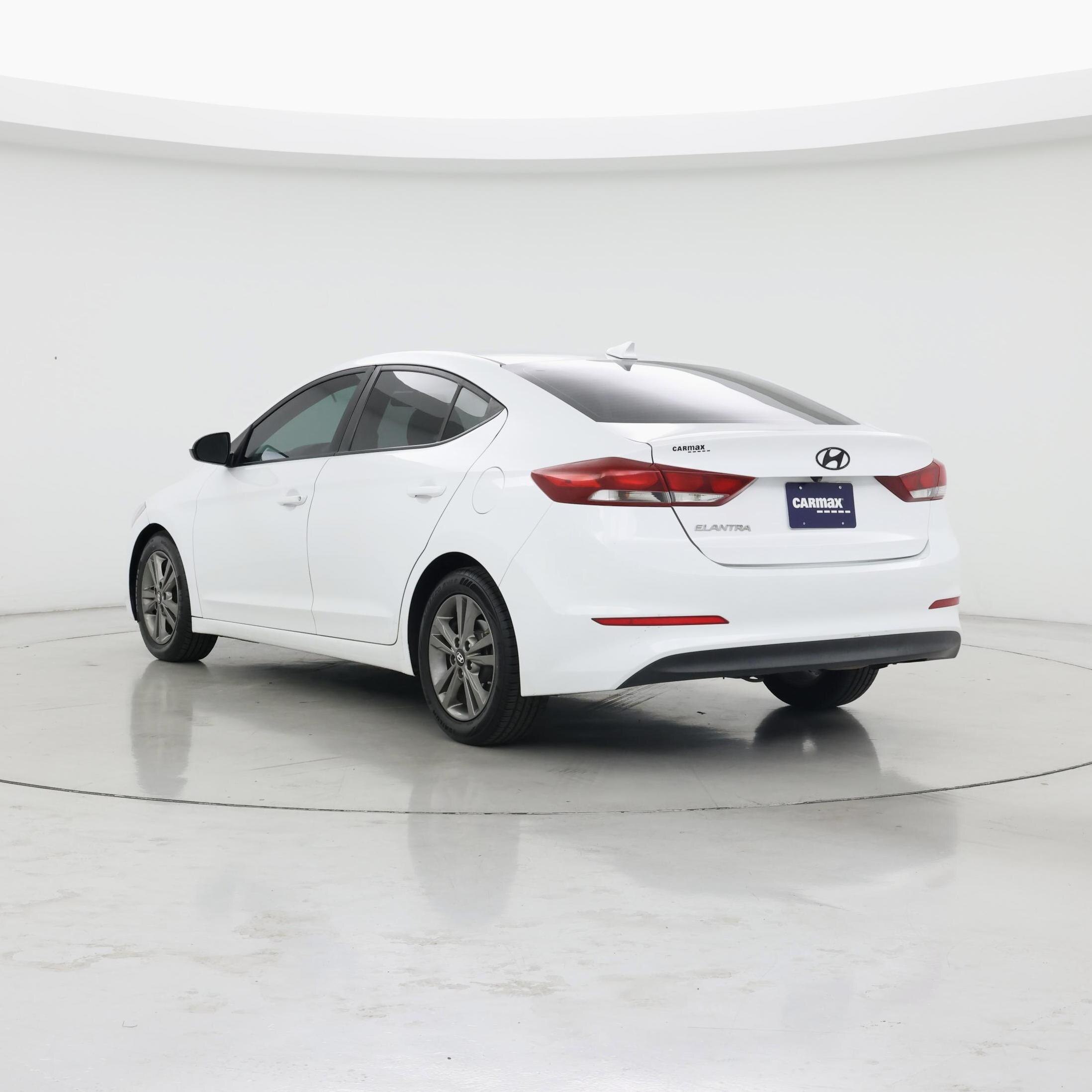 Thumbnail: 2018 Hyundai Elantra - 2