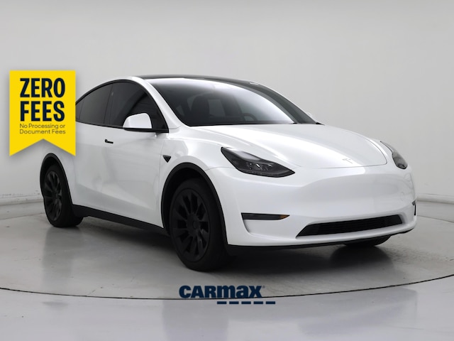 White 2024 Tesla Model Y Automatic