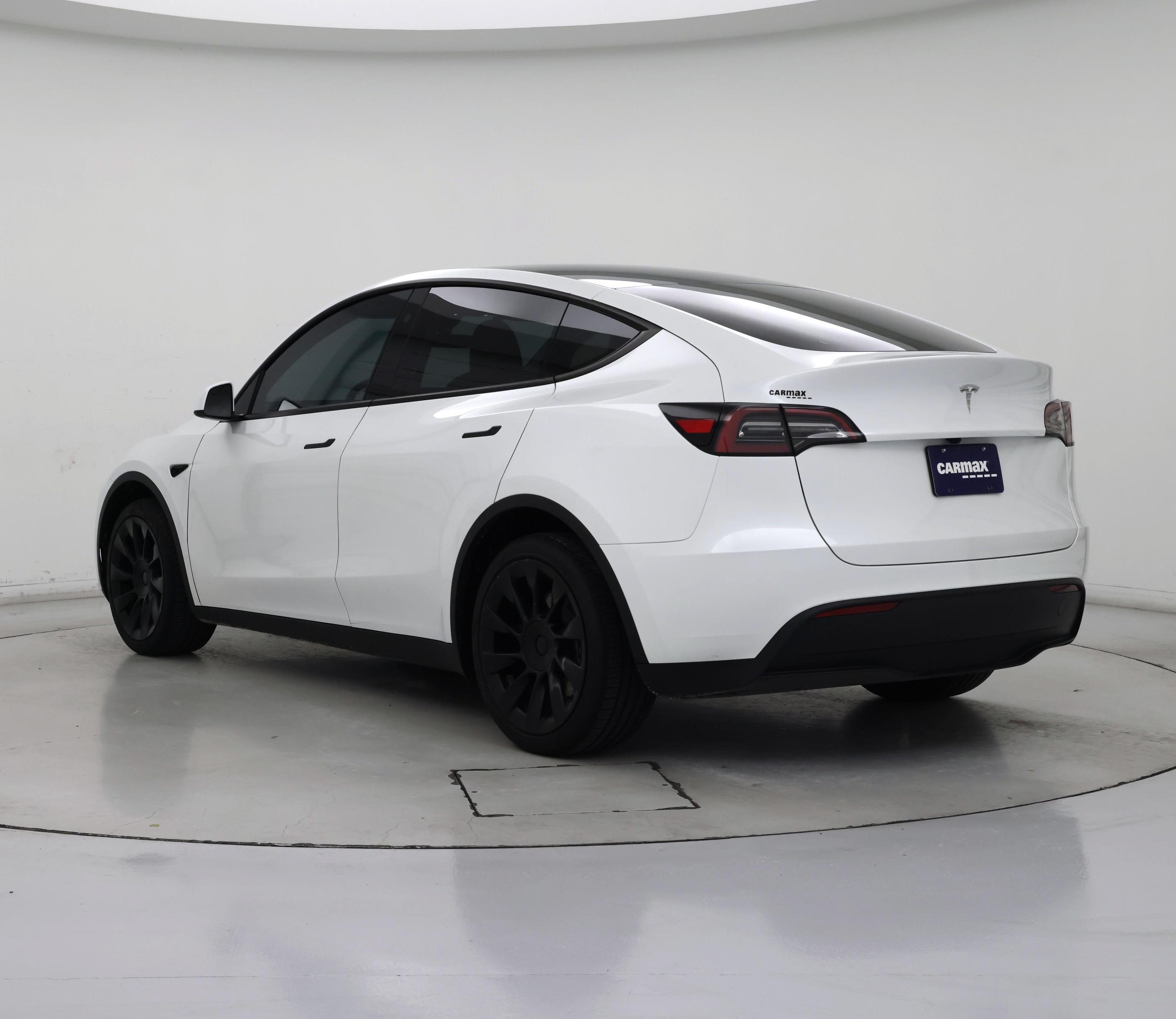 Thumbnail: 2024 Tesla Model Y - 2