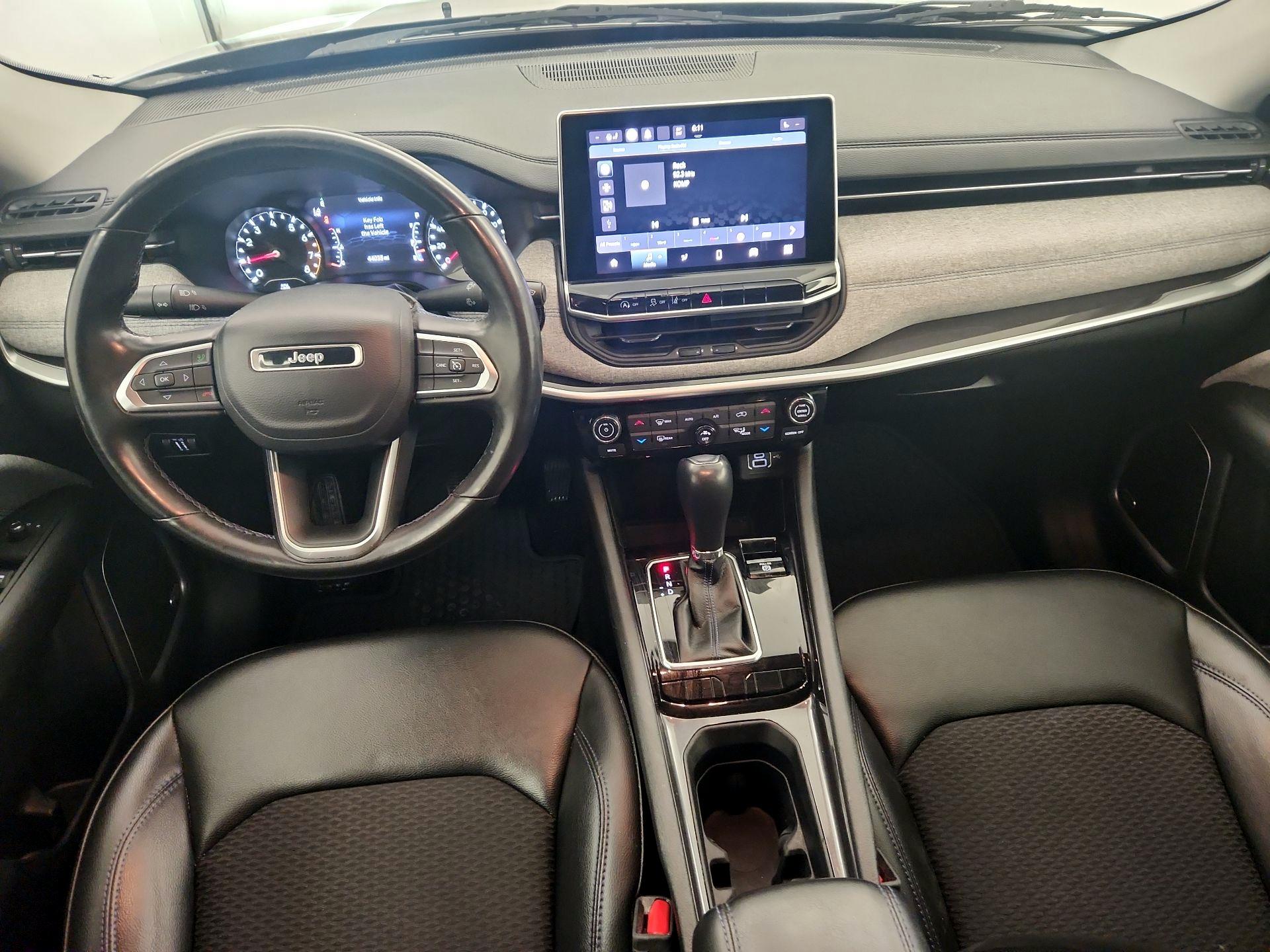 Thumbnail: 2022 Jeep Compass - 9