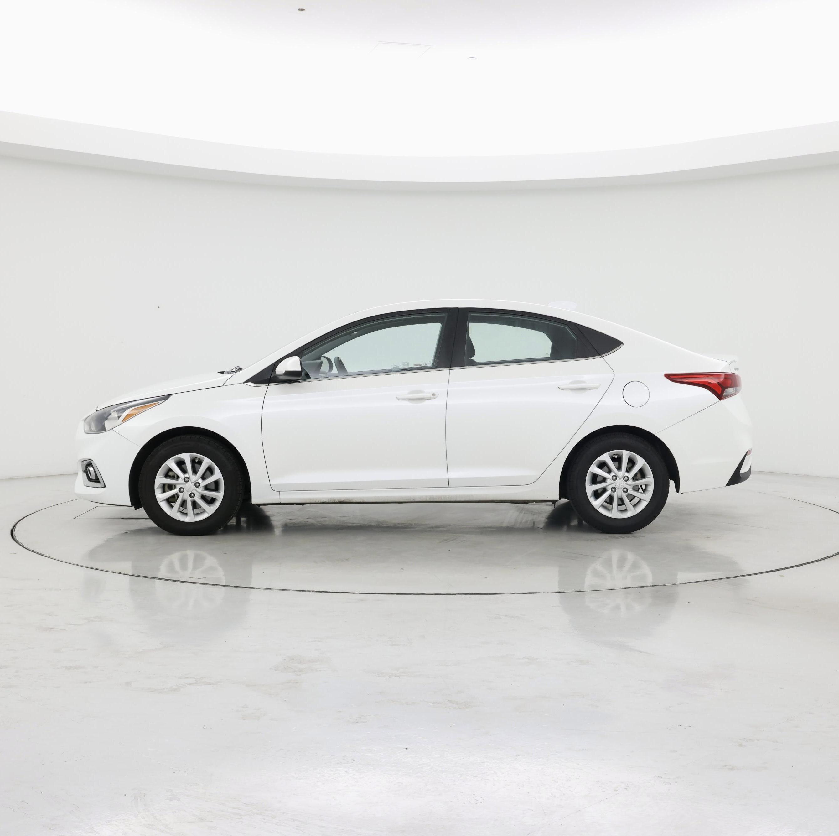 Thumbnail: 2020 Hyundai Accent - 3