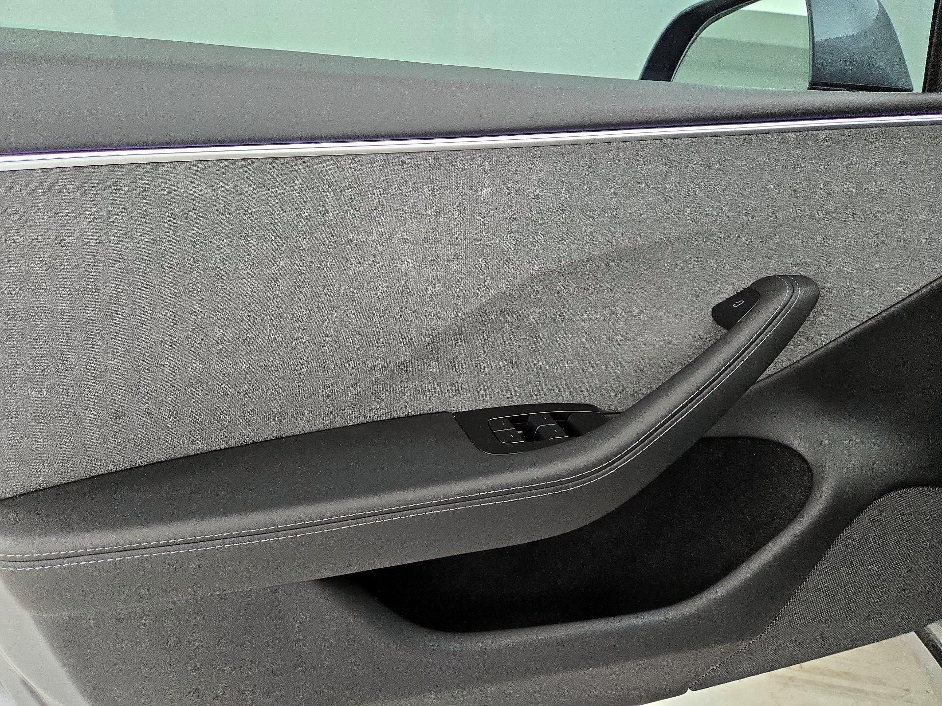 Thumbnail: 2025 Tesla Model 3 - 12