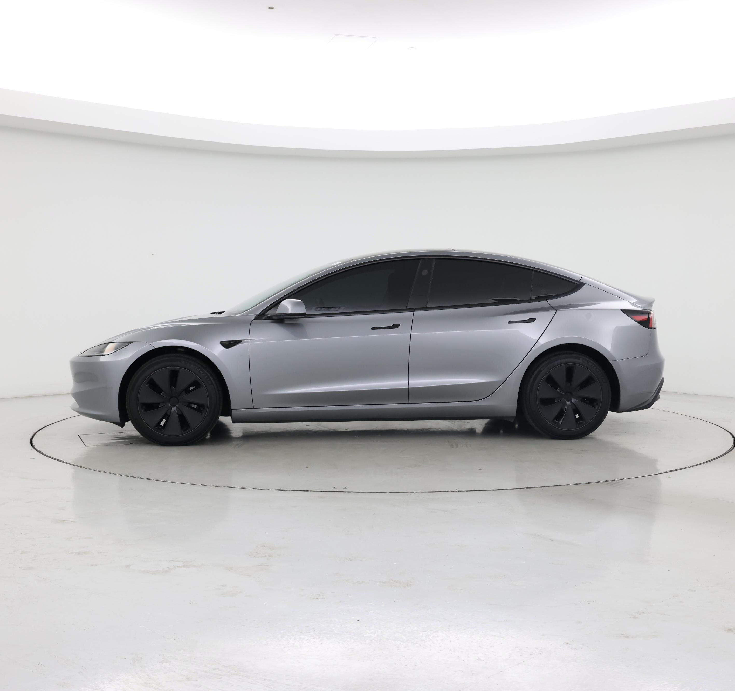 Thumbnail: 2025 Tesla Model 3 - 3