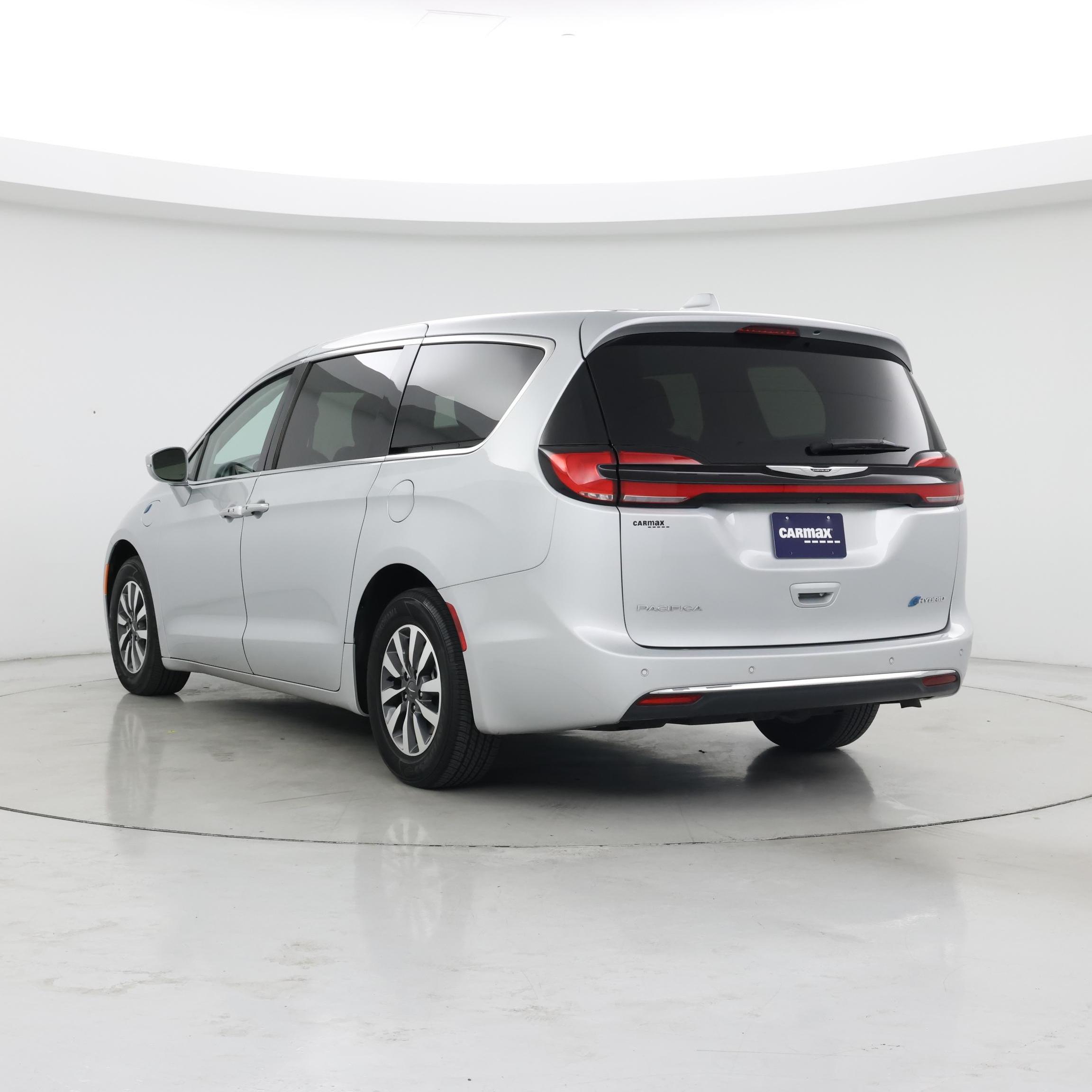 Thumbnail: 2022 Chrysler Pacifica - 2