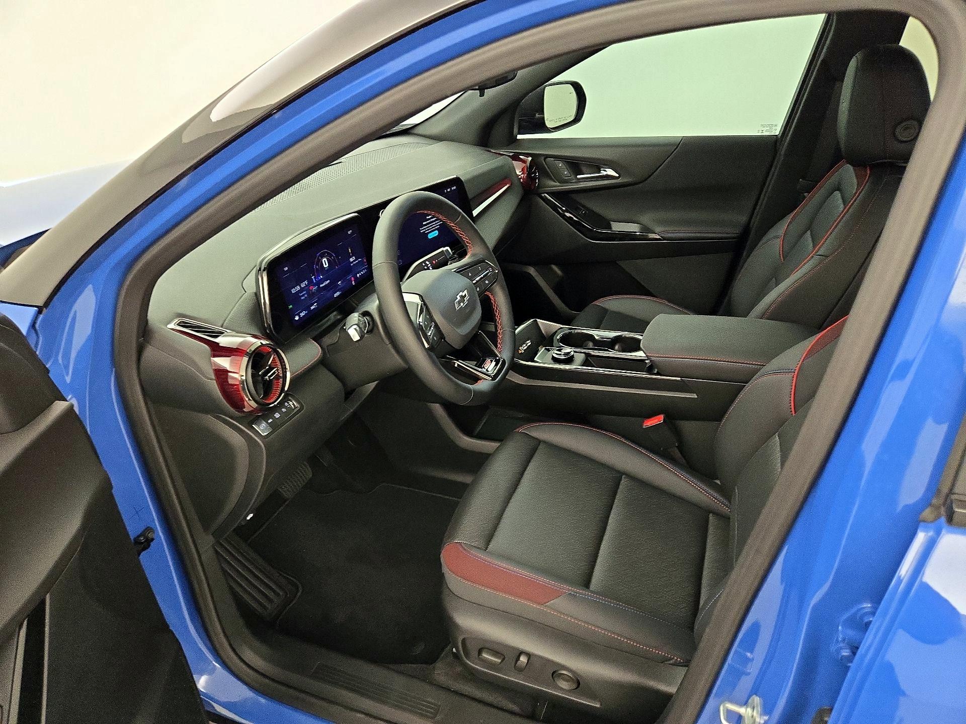 Thumbnail: 2026 Chevrolet Equinox - 11