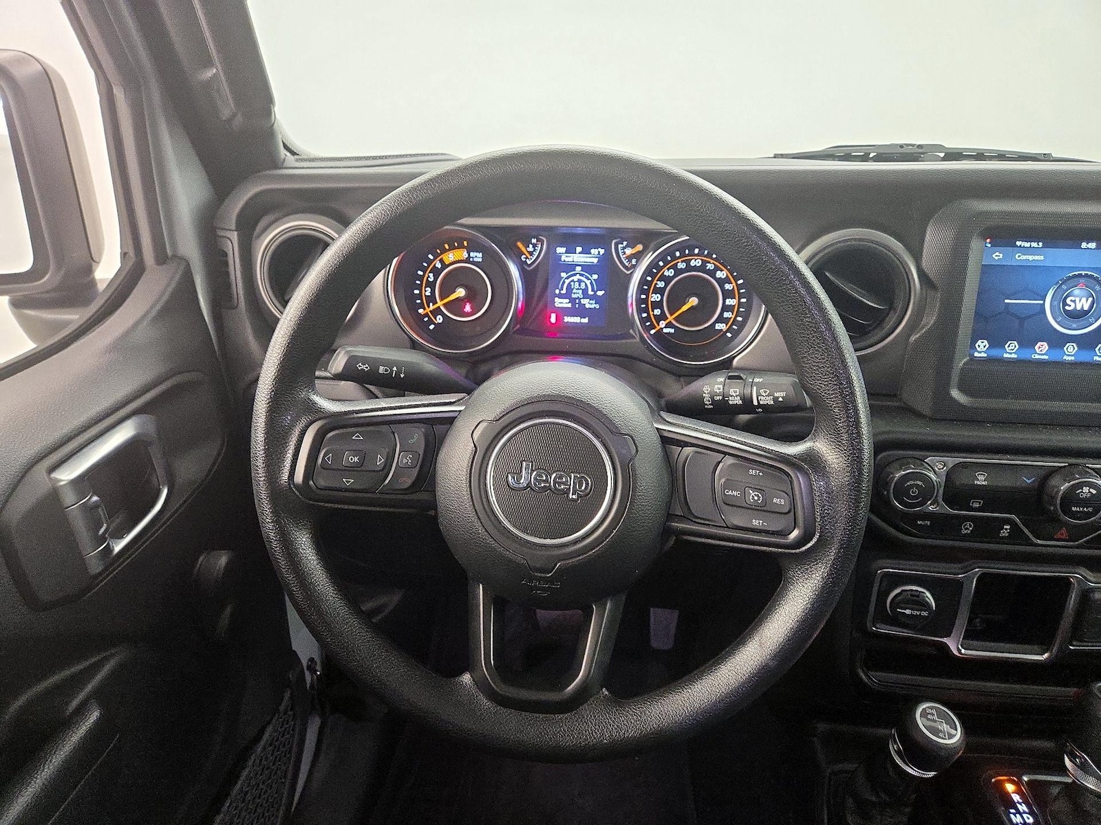2023 Jeep Wrangler 4-Door Willys Sport - Photo 11