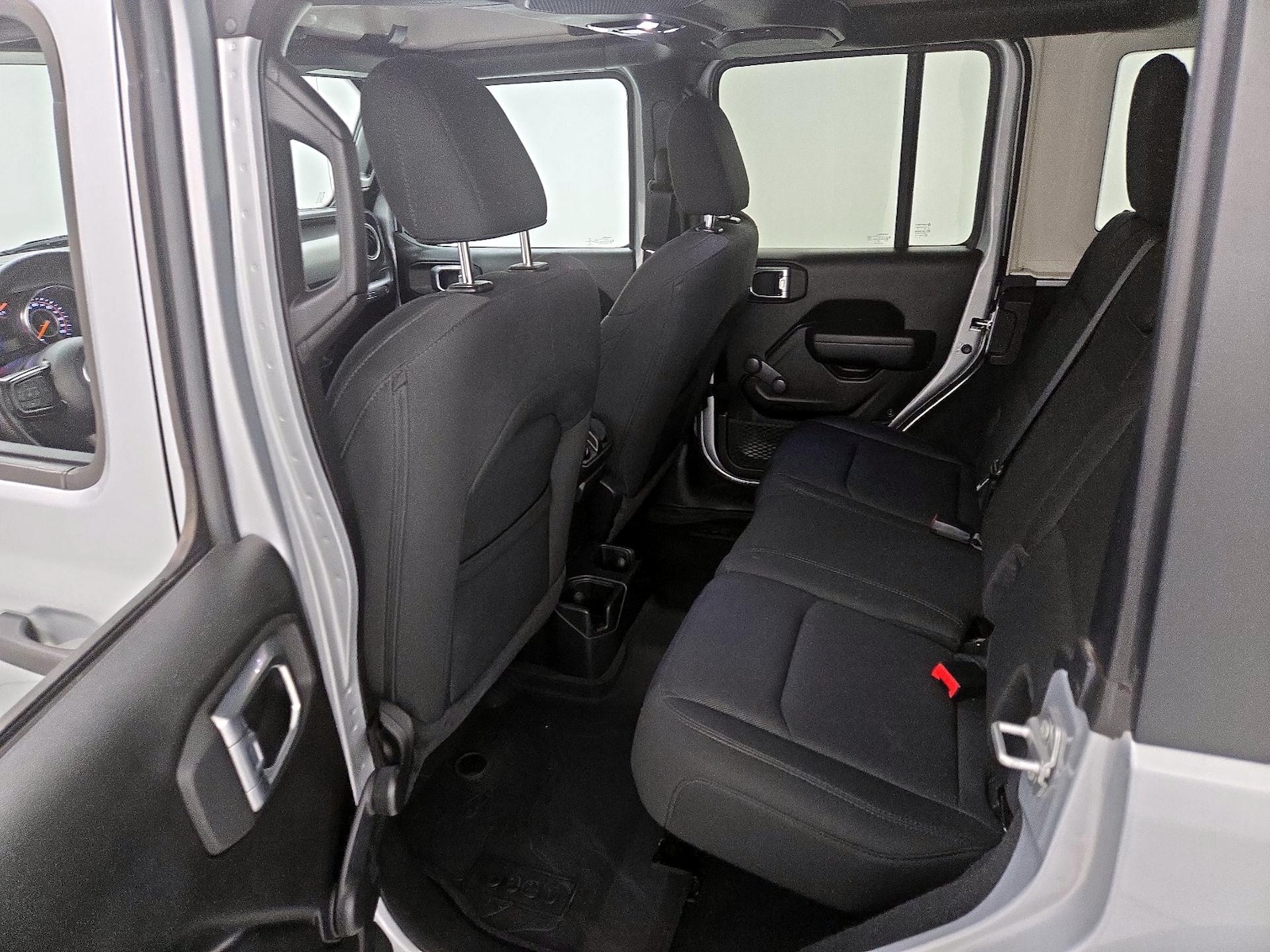 2023 Jeep Wrangler 4-Door Willys Sport - Photo 20