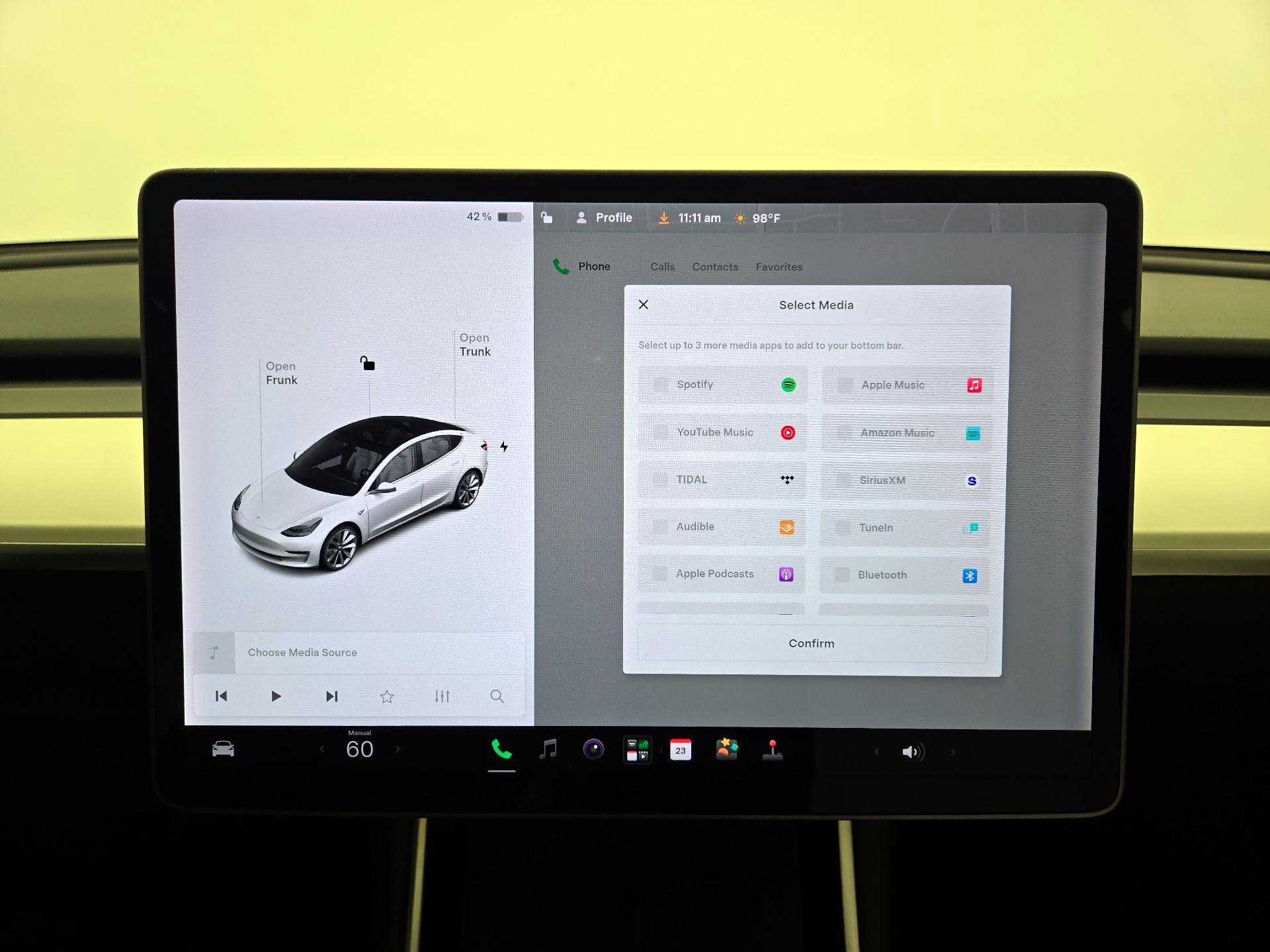 Thumbnail: 2020 Tesla Model 3 - 15
