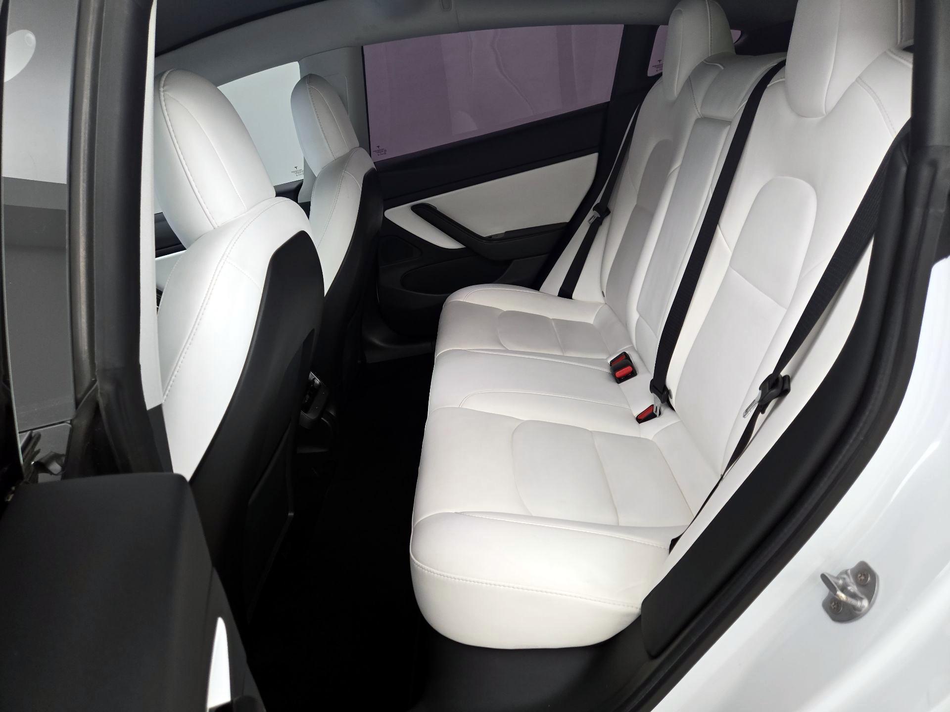 Thumbnail: 2020 Tesla Model 3 - 18