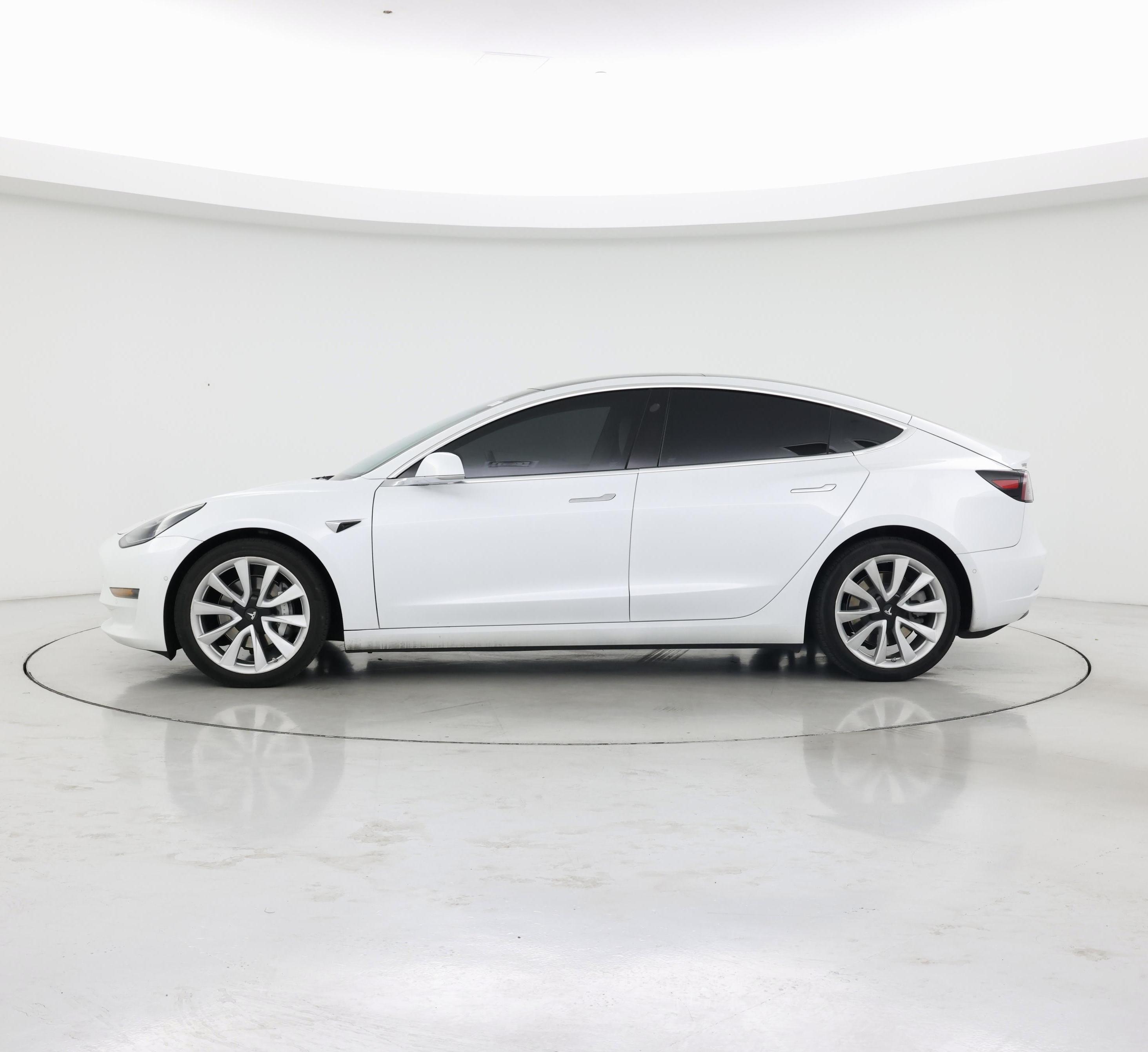 Thumbnail: 2020 Tesla Model 3 - 3