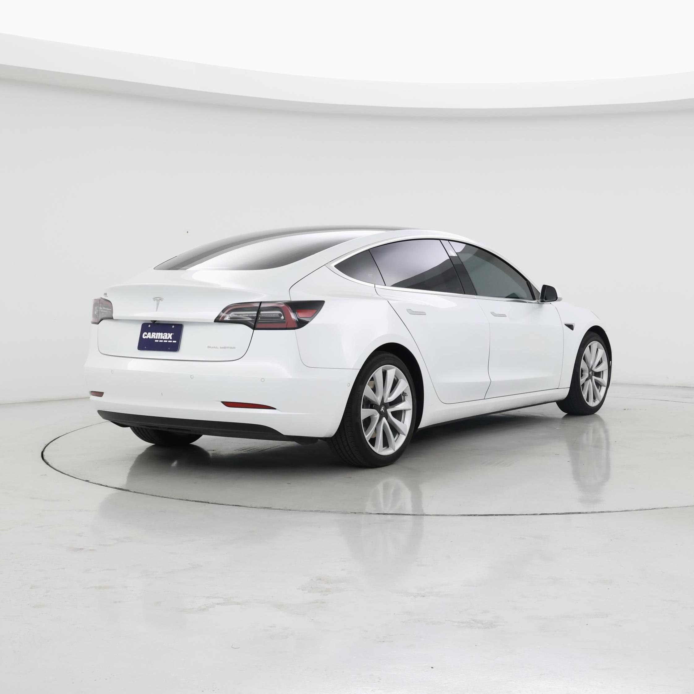 Thumbnail: 2020 Tesla Model 3 - 8