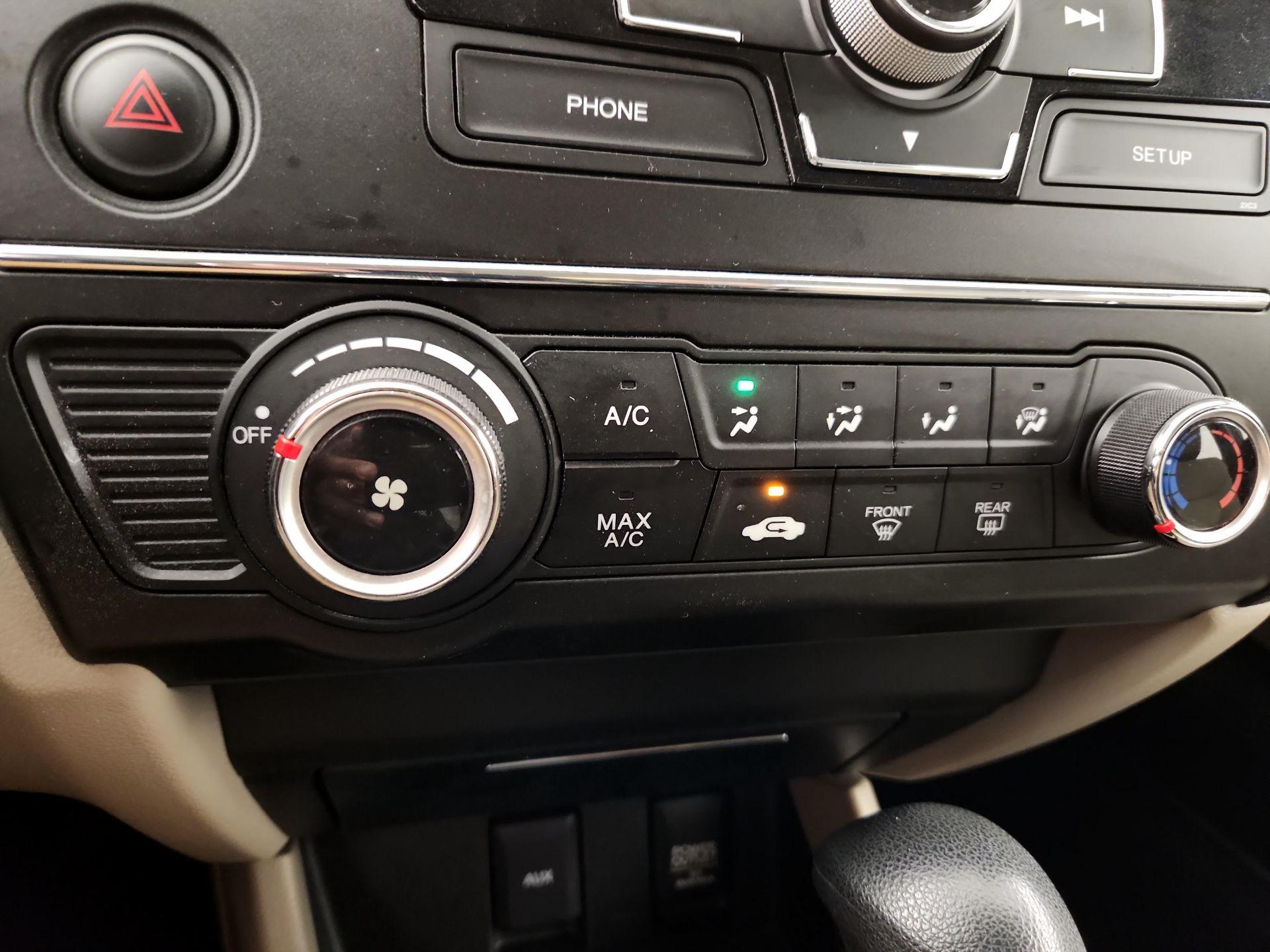 Thumbnail: 2015 Honda Civic - 16