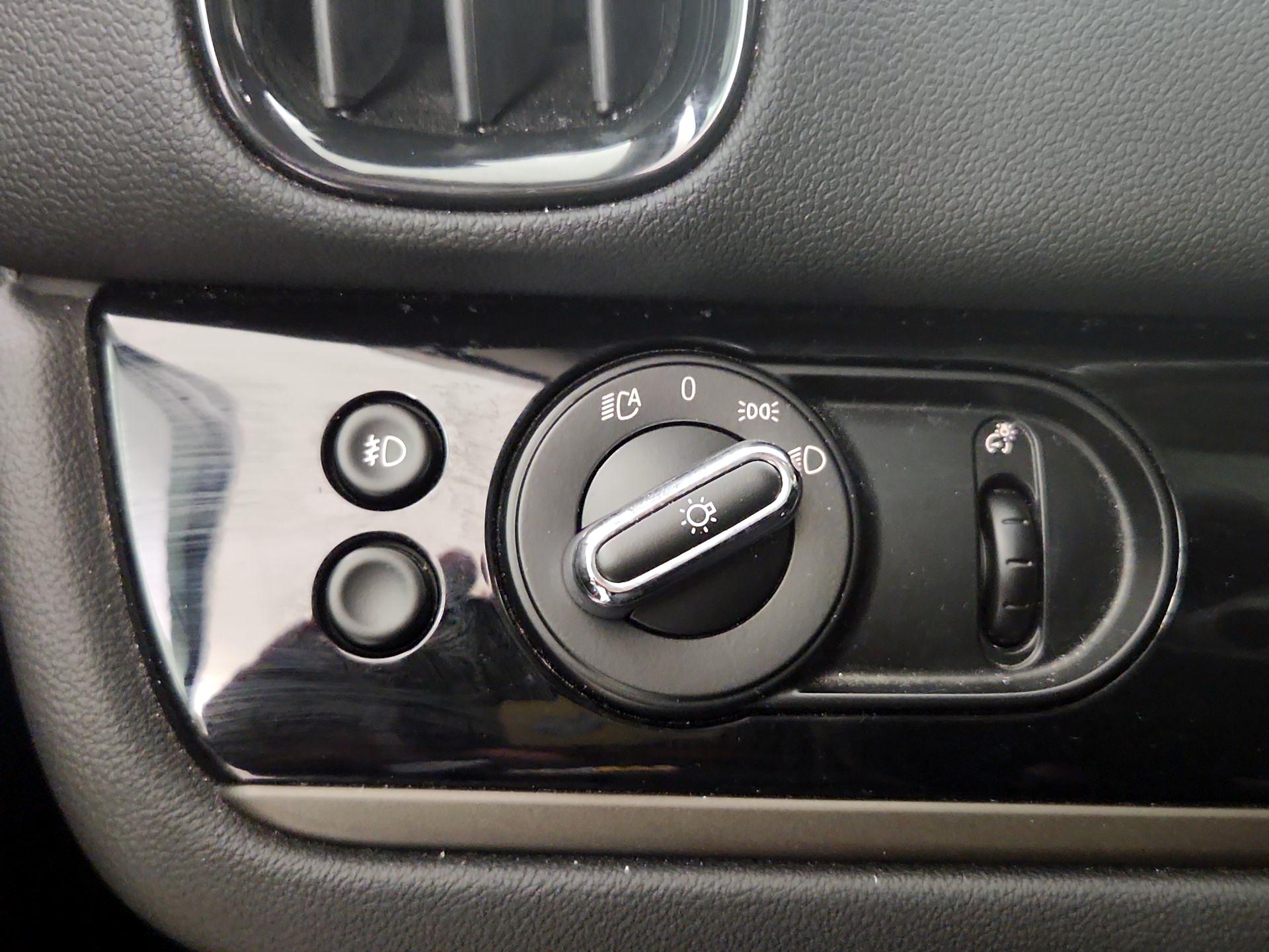 Thumbnail: 2019 MINI Cooper Countryman - 13