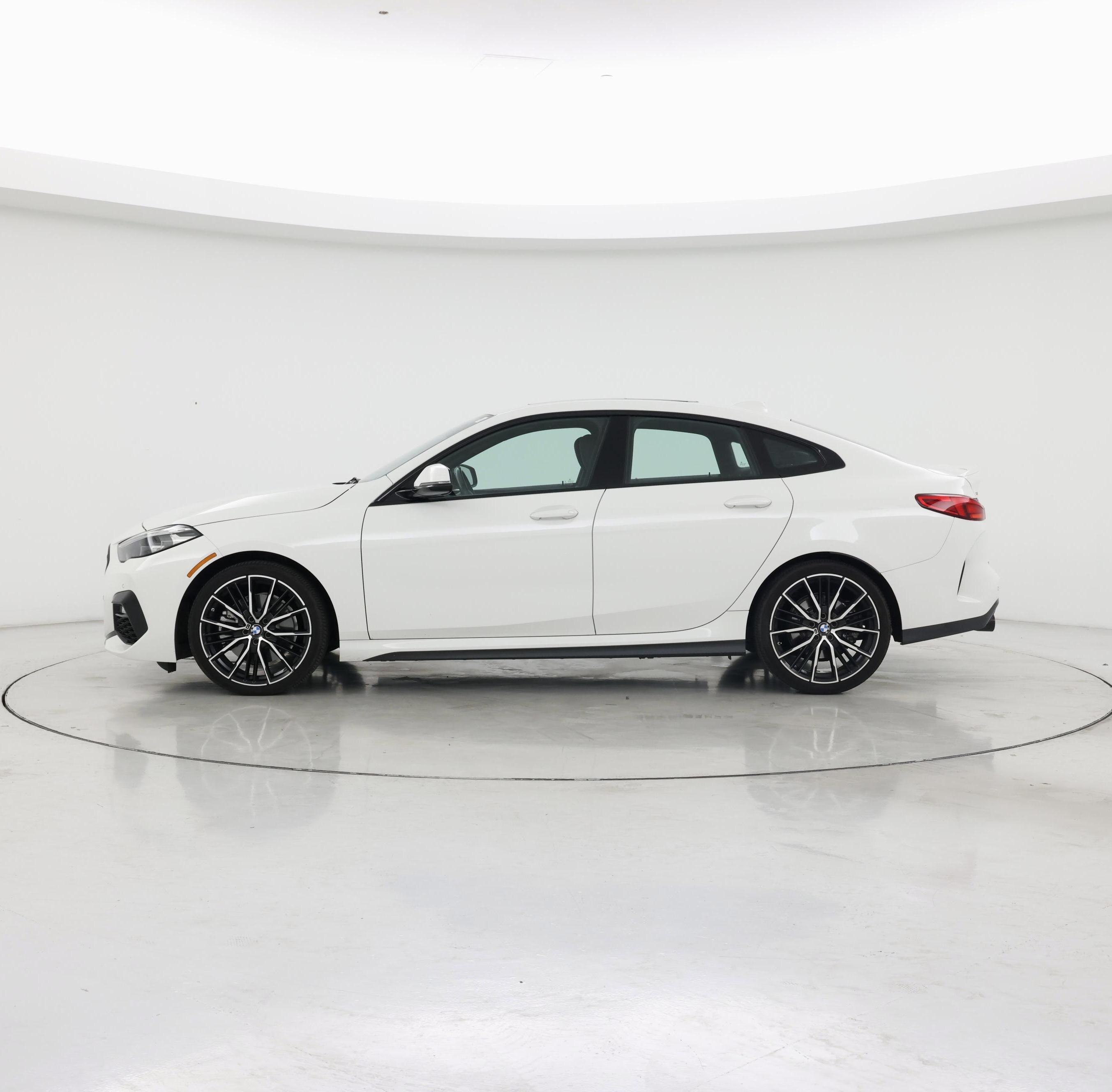 Thumbnail: 2021 BMW 2 Series - 3