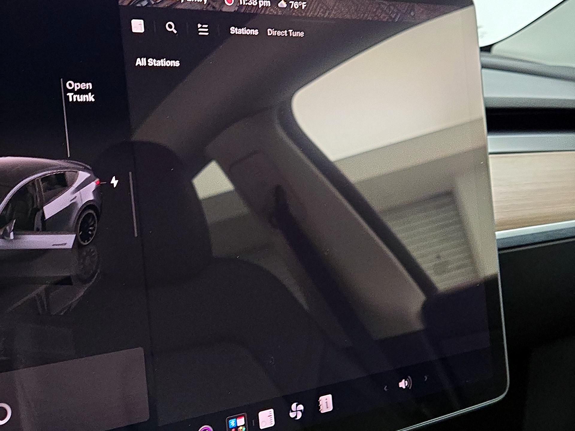 Thumbnail: 2023 Tesla Model Y - 15