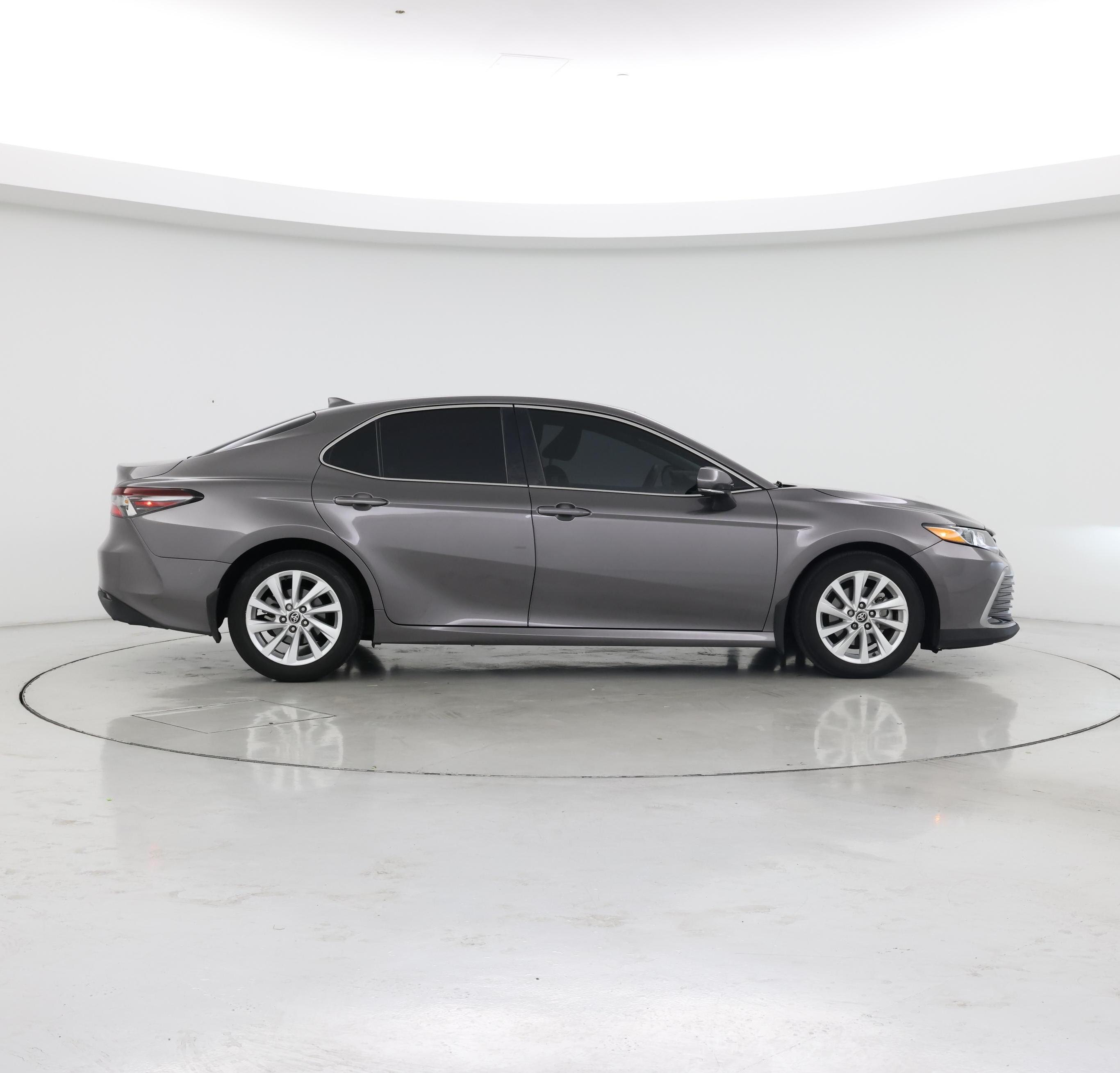 Thumbnail: 2022 Toyota Camry - 7