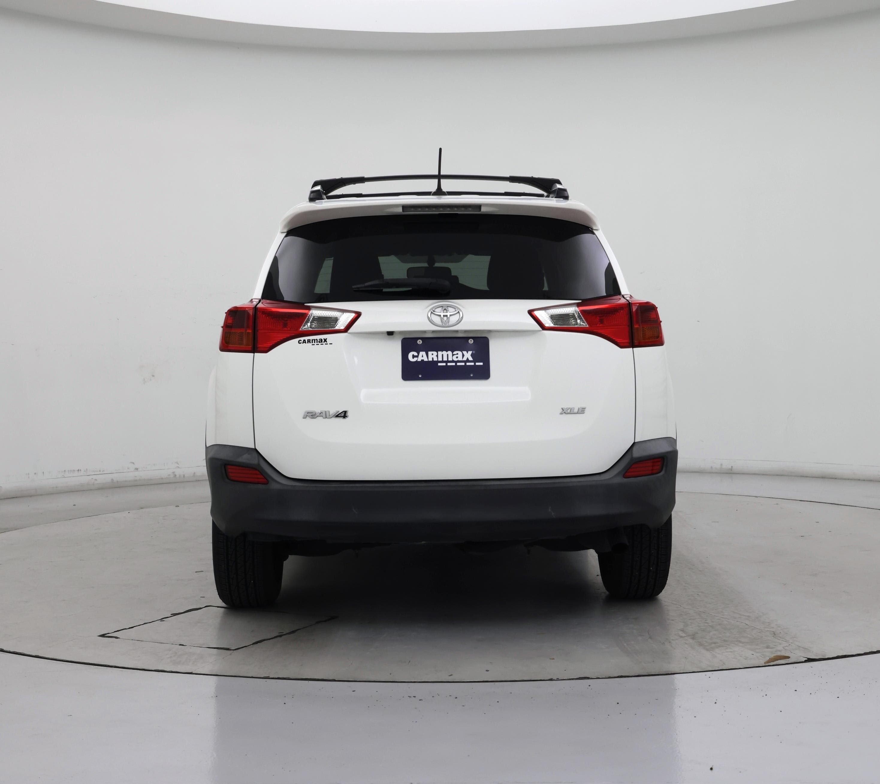 Thumbnail: 2015 Toyota RAV4 - 6