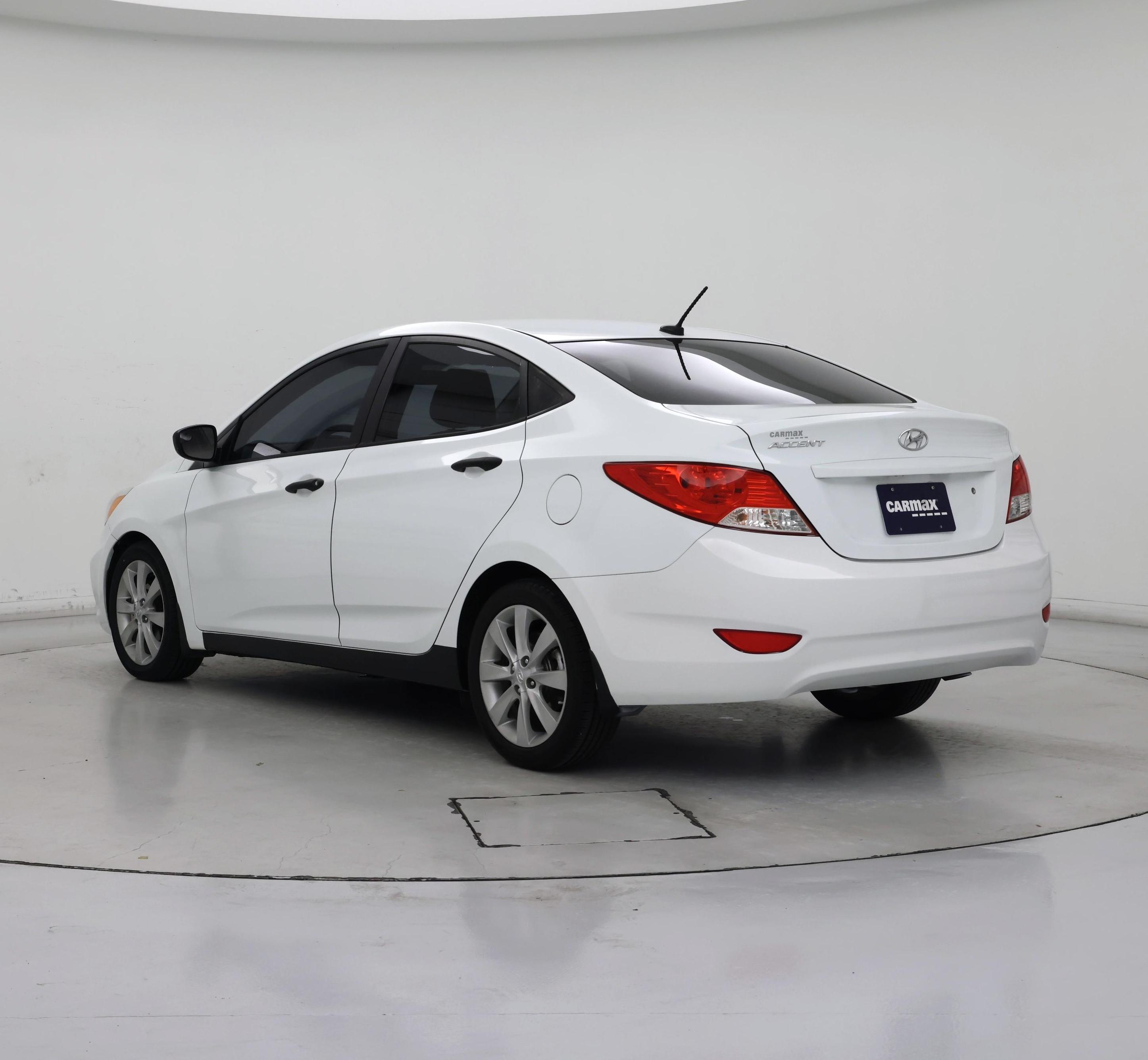 Thumbnail: 2014 Hyundai Accent - 2