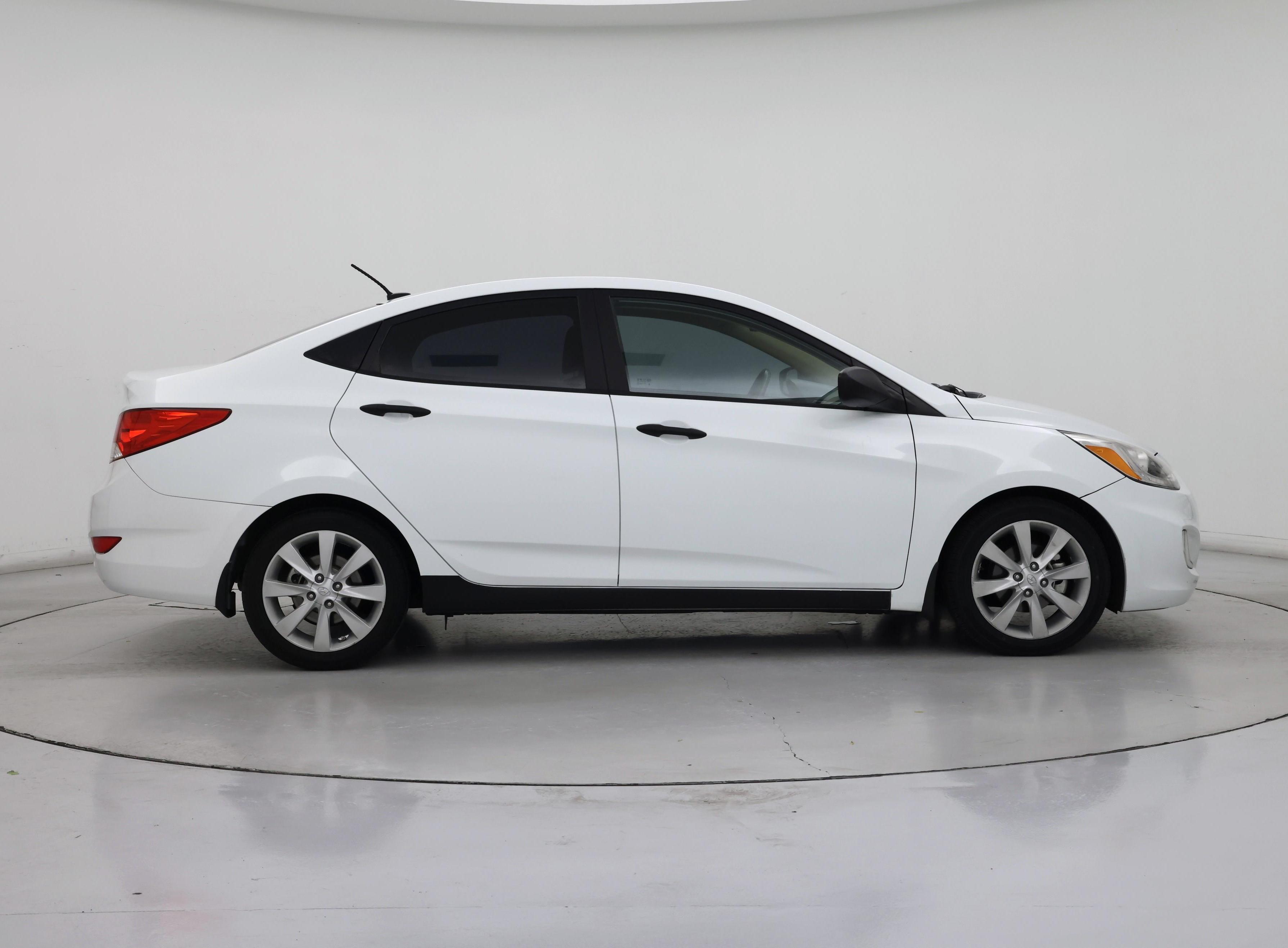Thumbnail: 2014 Hyundai Accent - 7