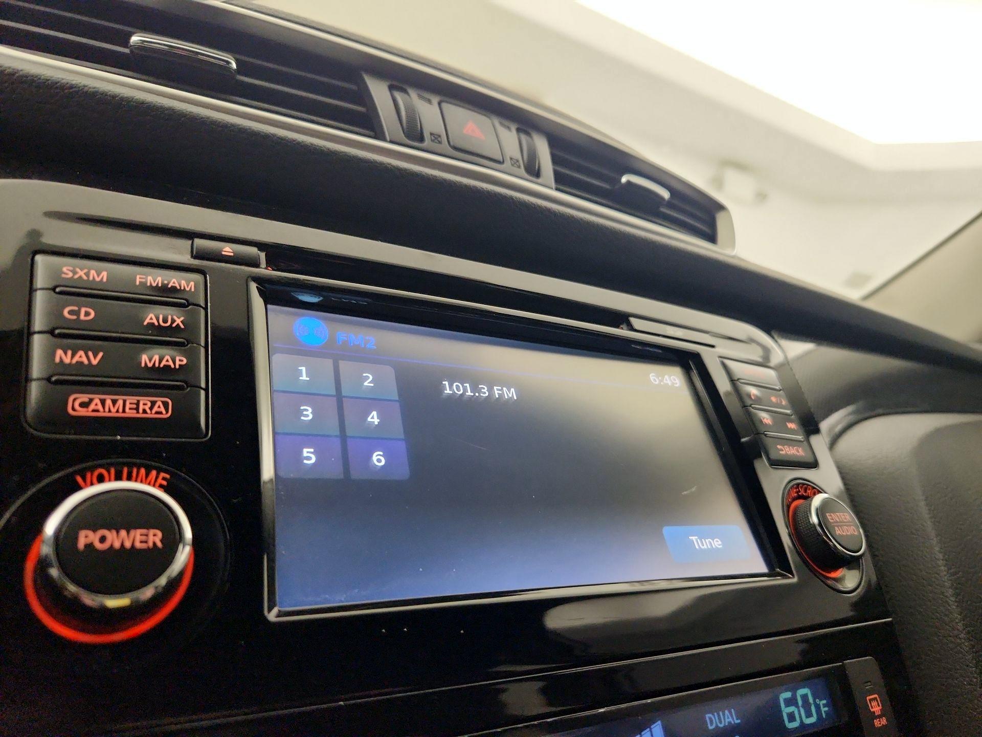 Thumbnail: 2014 Nissan Rogue - 15