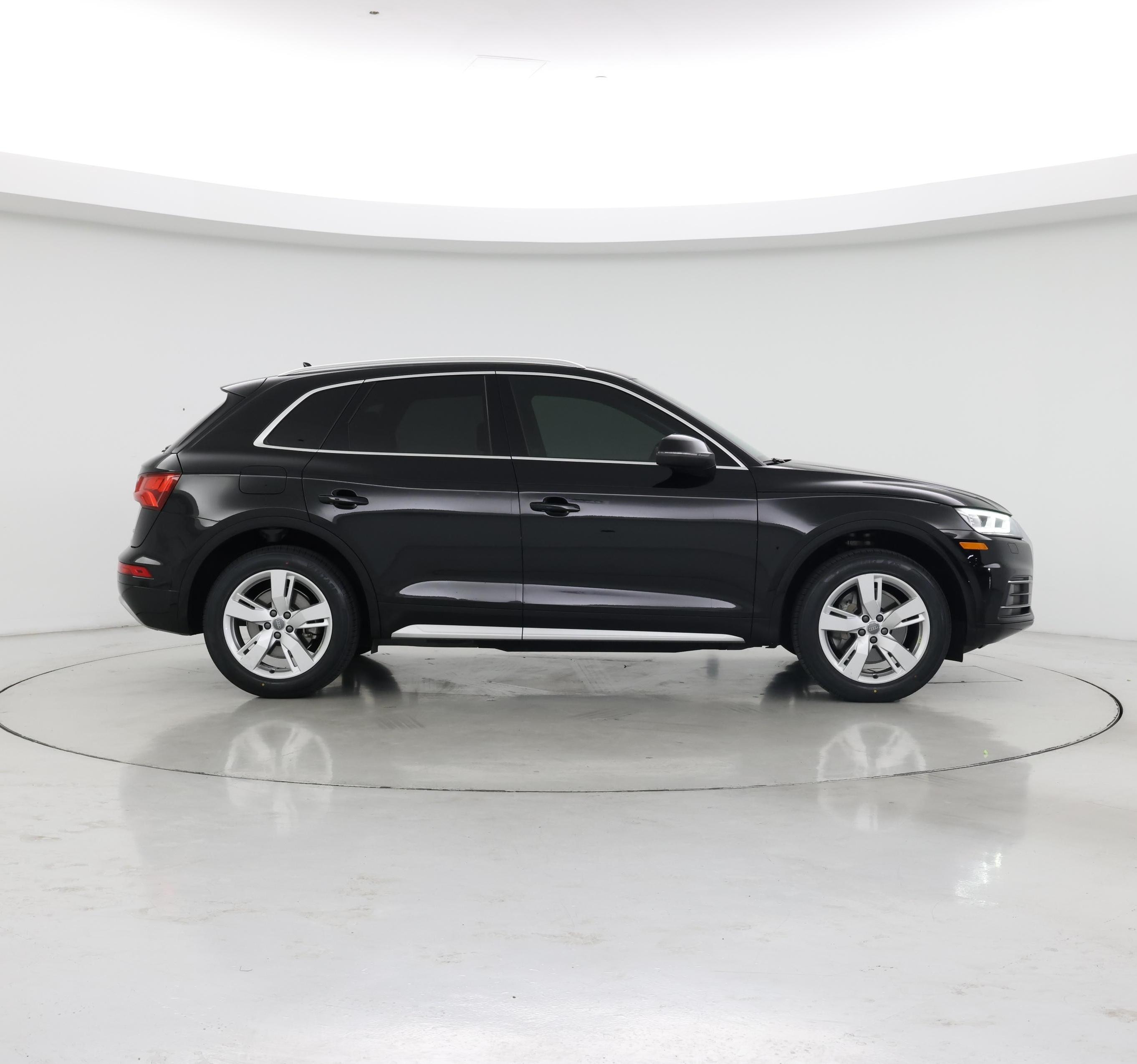 Thumbnail: 2019 Audi Q5 - 7