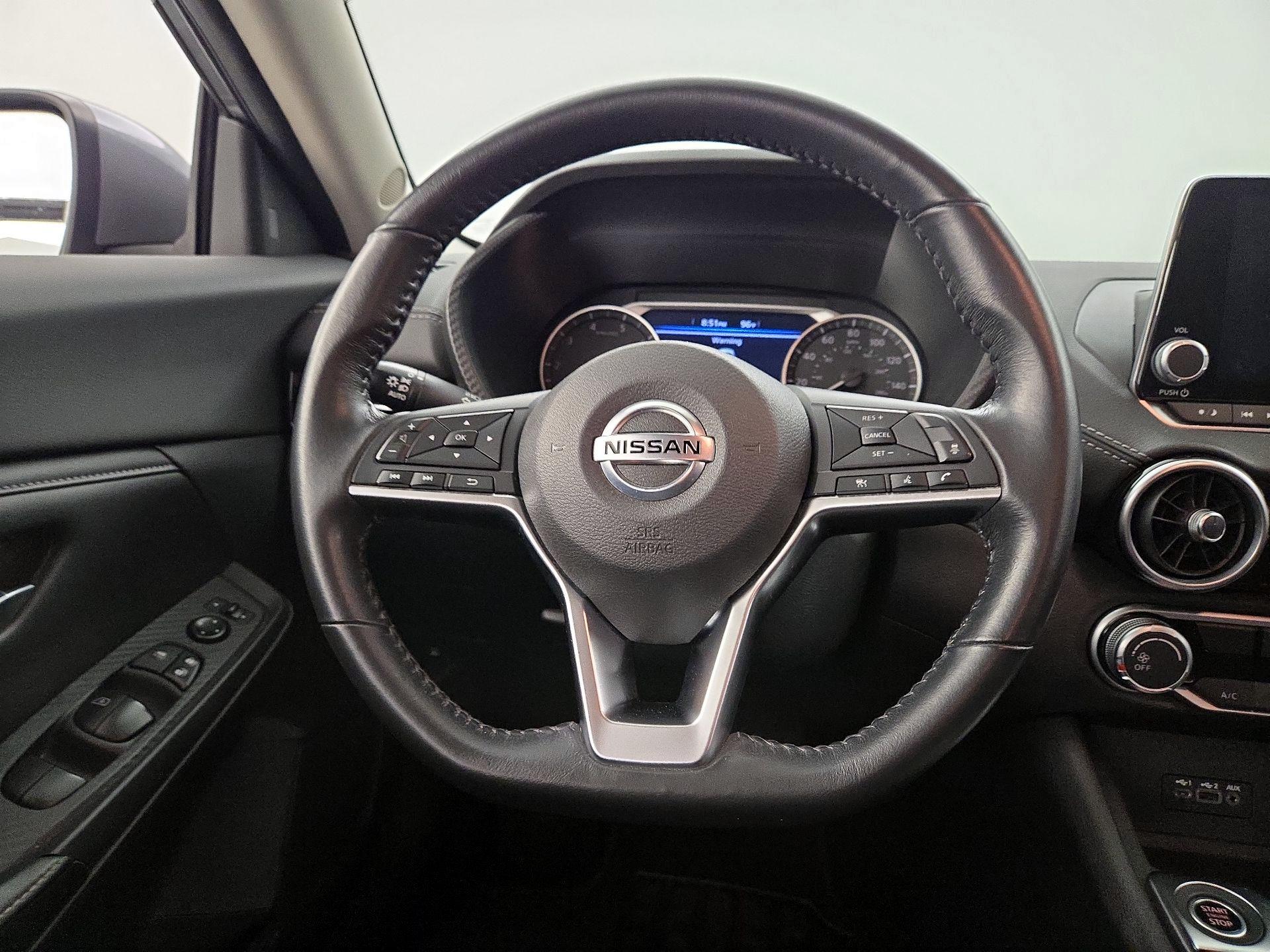 Thumbnail: 2022 Nissan Sentra - 10