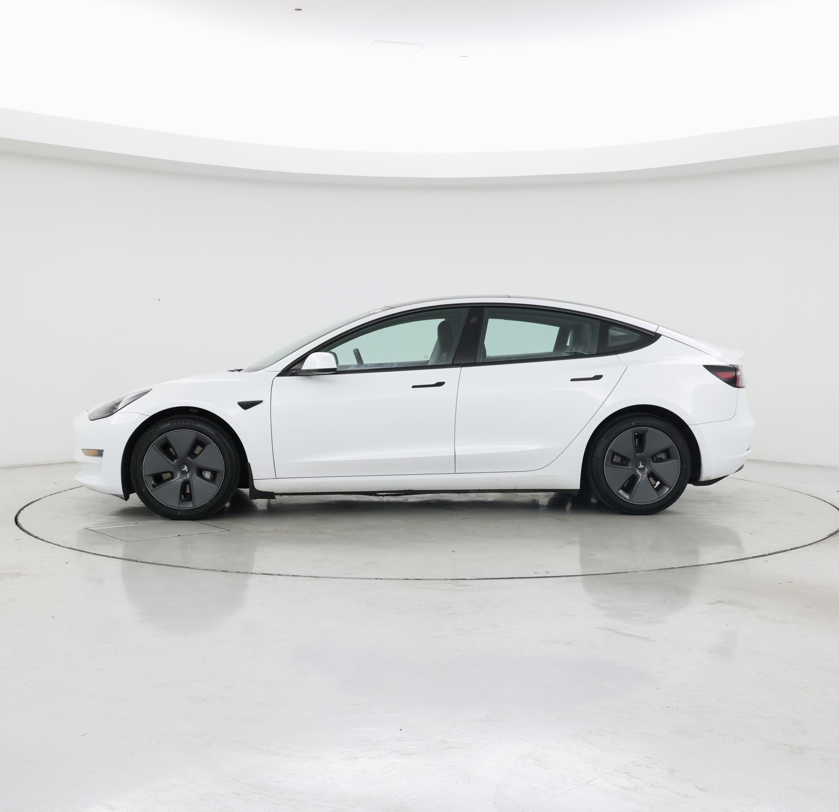 Thumbnail: 2022 Tesla Model 3 - 3