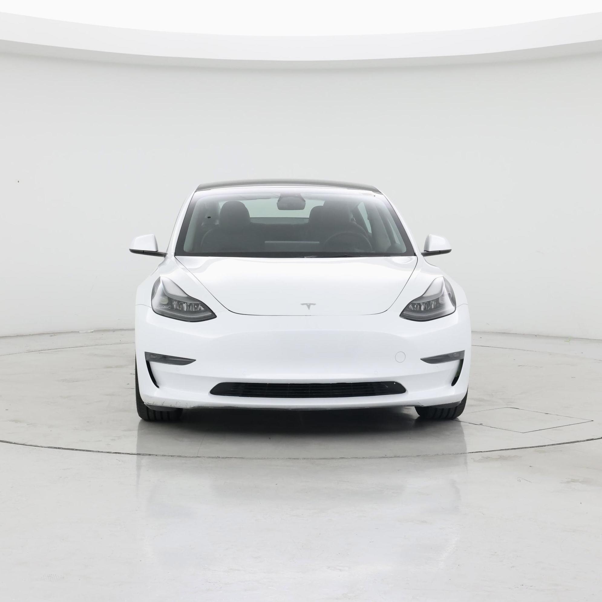 Thumbnail: 2022 Tesla Model 3 - 5