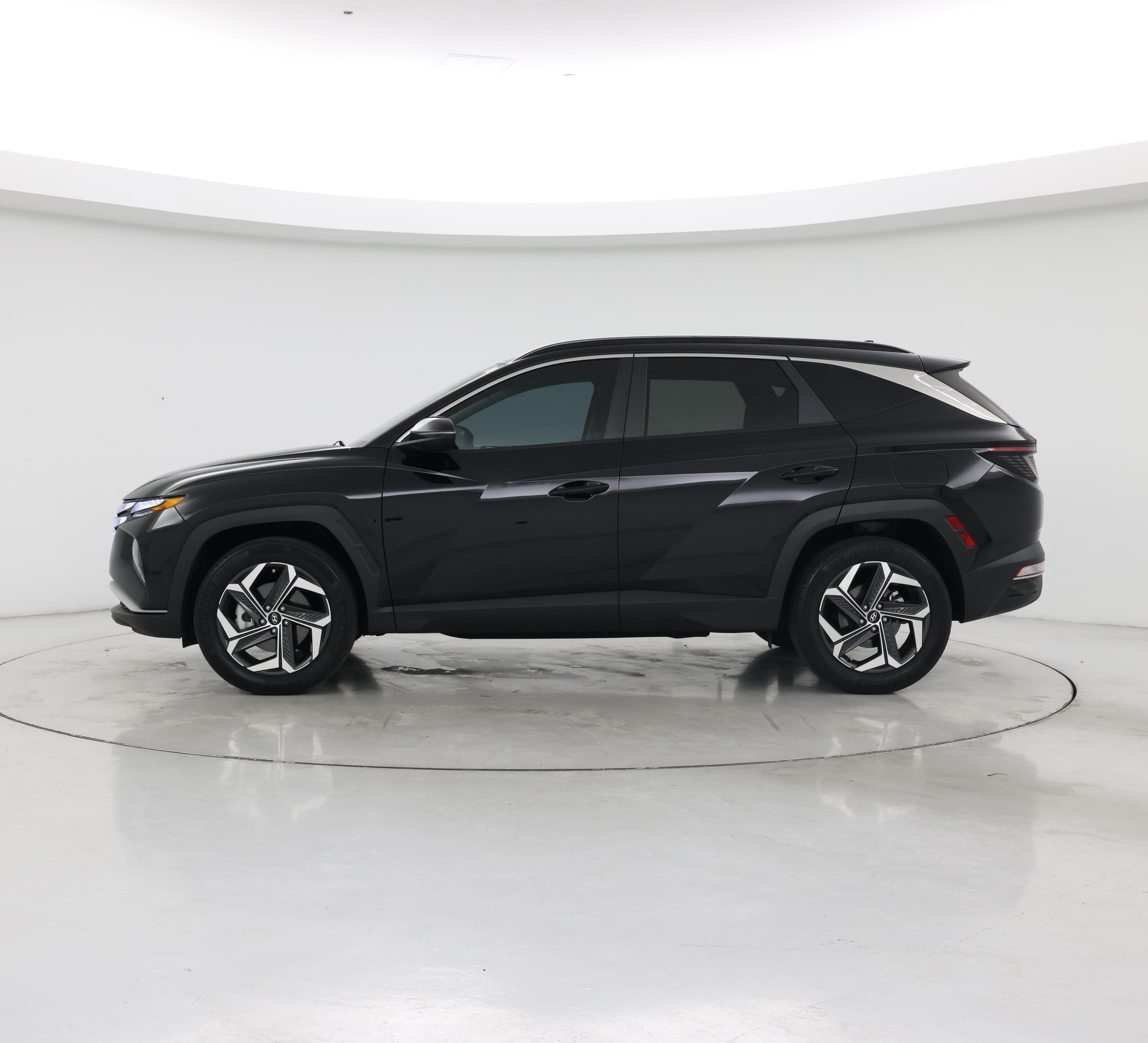 Thumbnail: 2022 Hyundai Tucson - 3