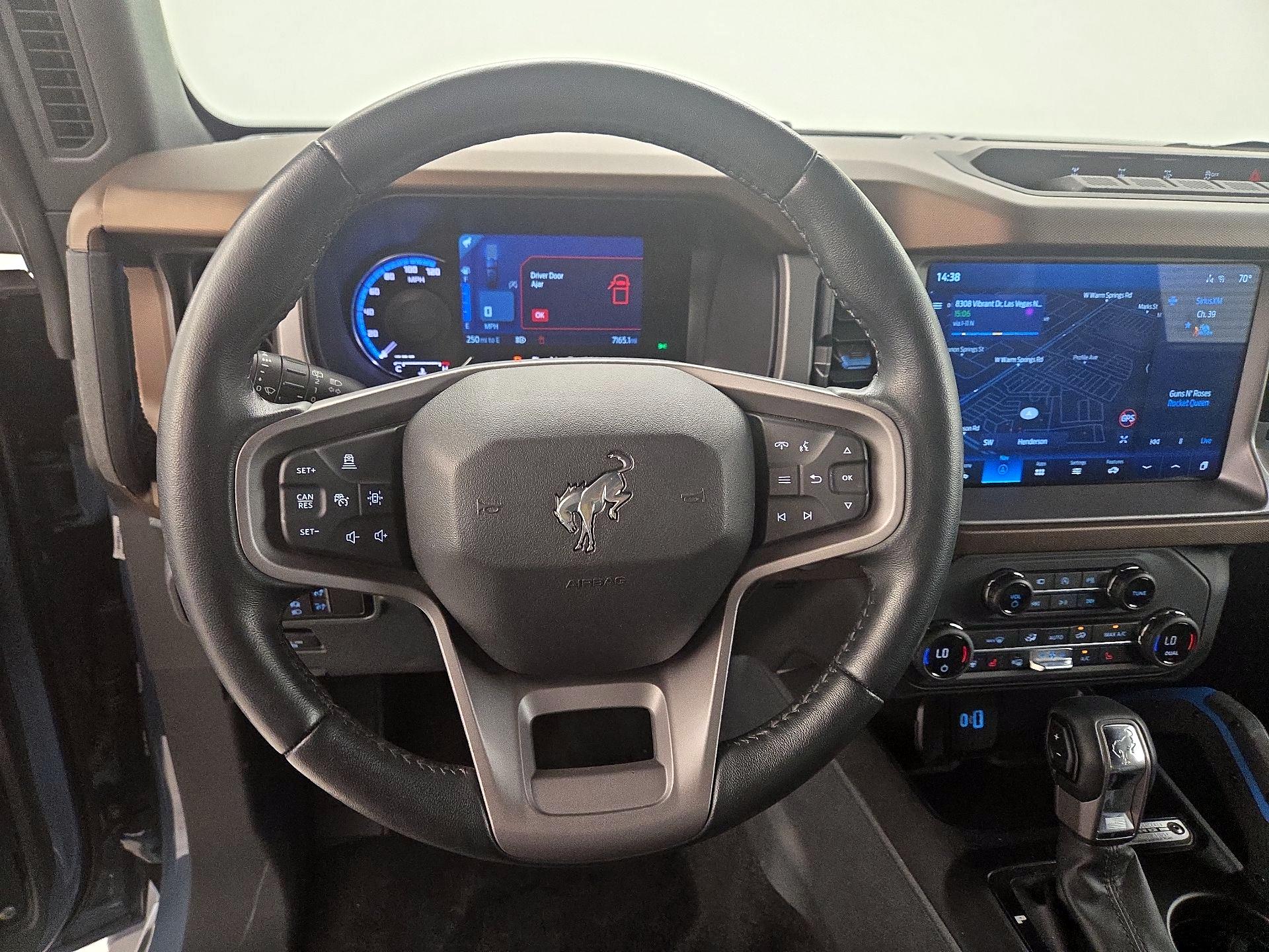 Thumbnail: 2023 Ford Bronco - 10