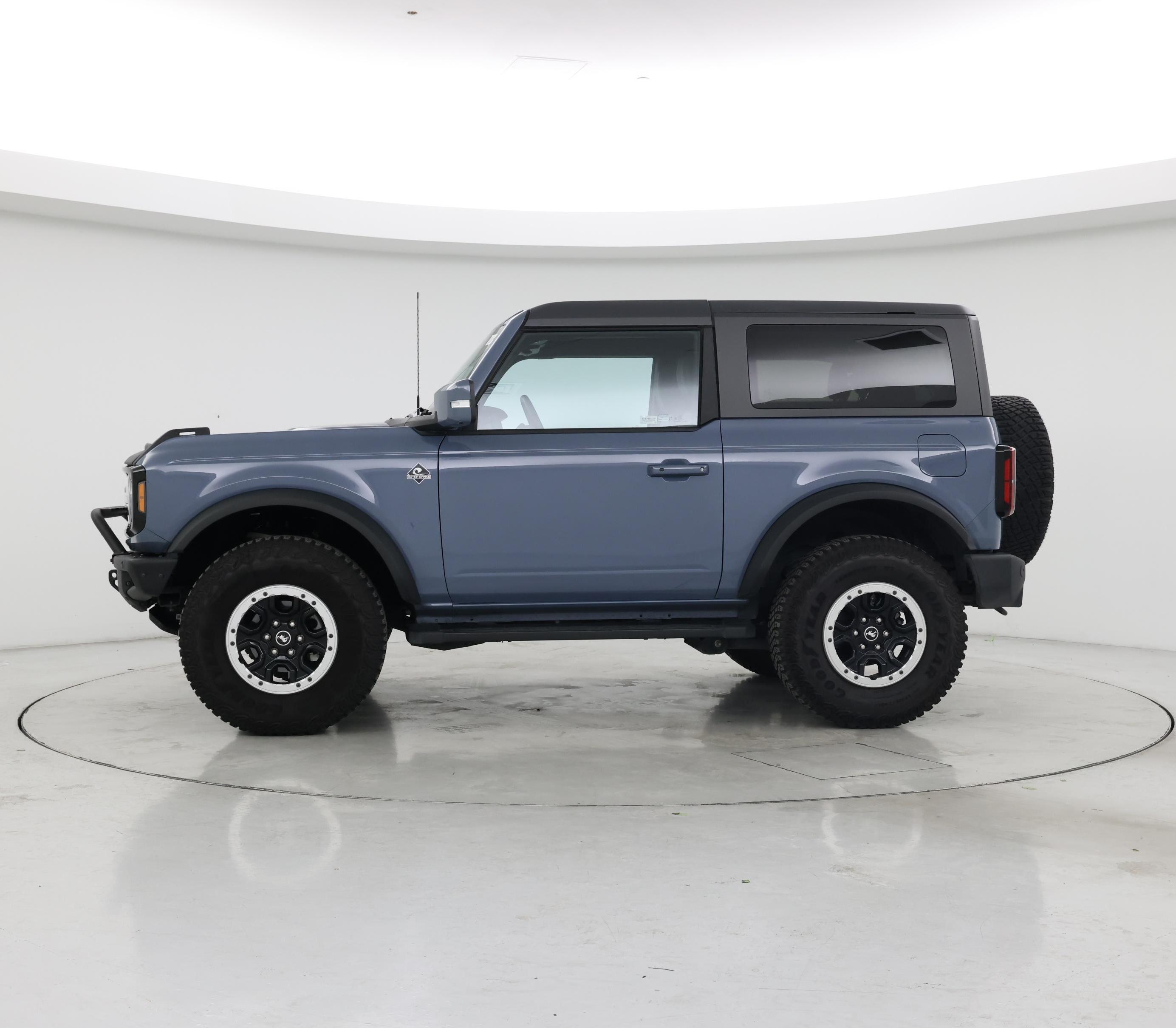 Thumbnail: 2023 Ford Bronco - 3