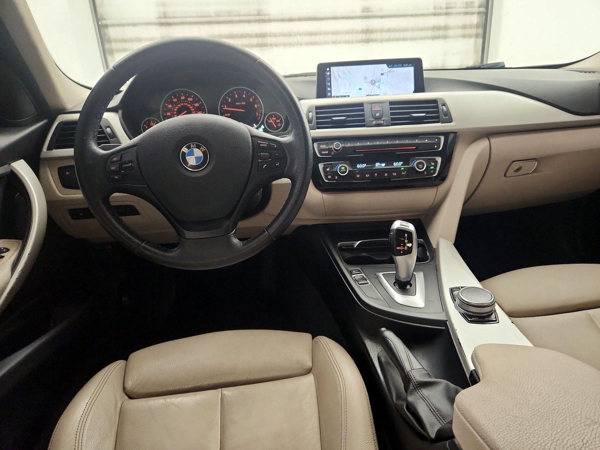 Thumbnail: 2018 BMW 3 Series - 9