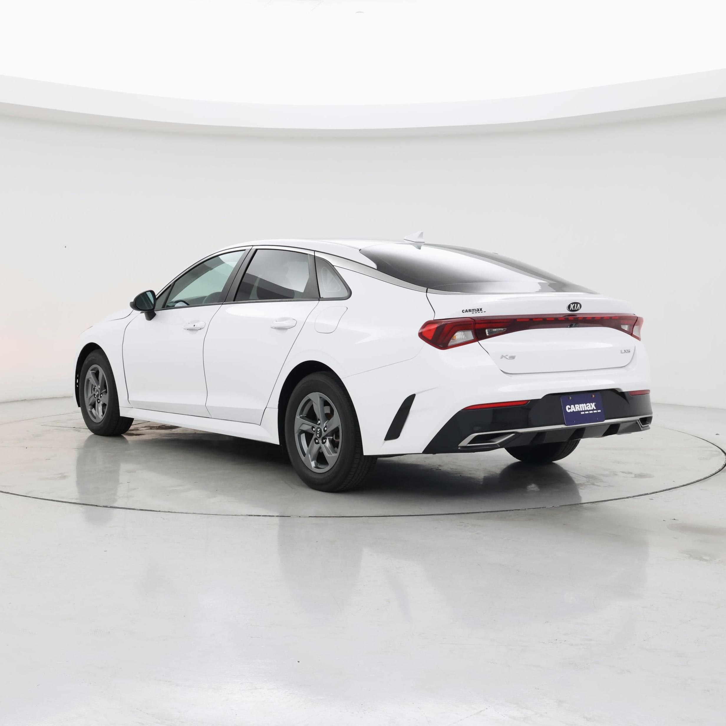 Thumbnail: 2021 Kia K5 - 2