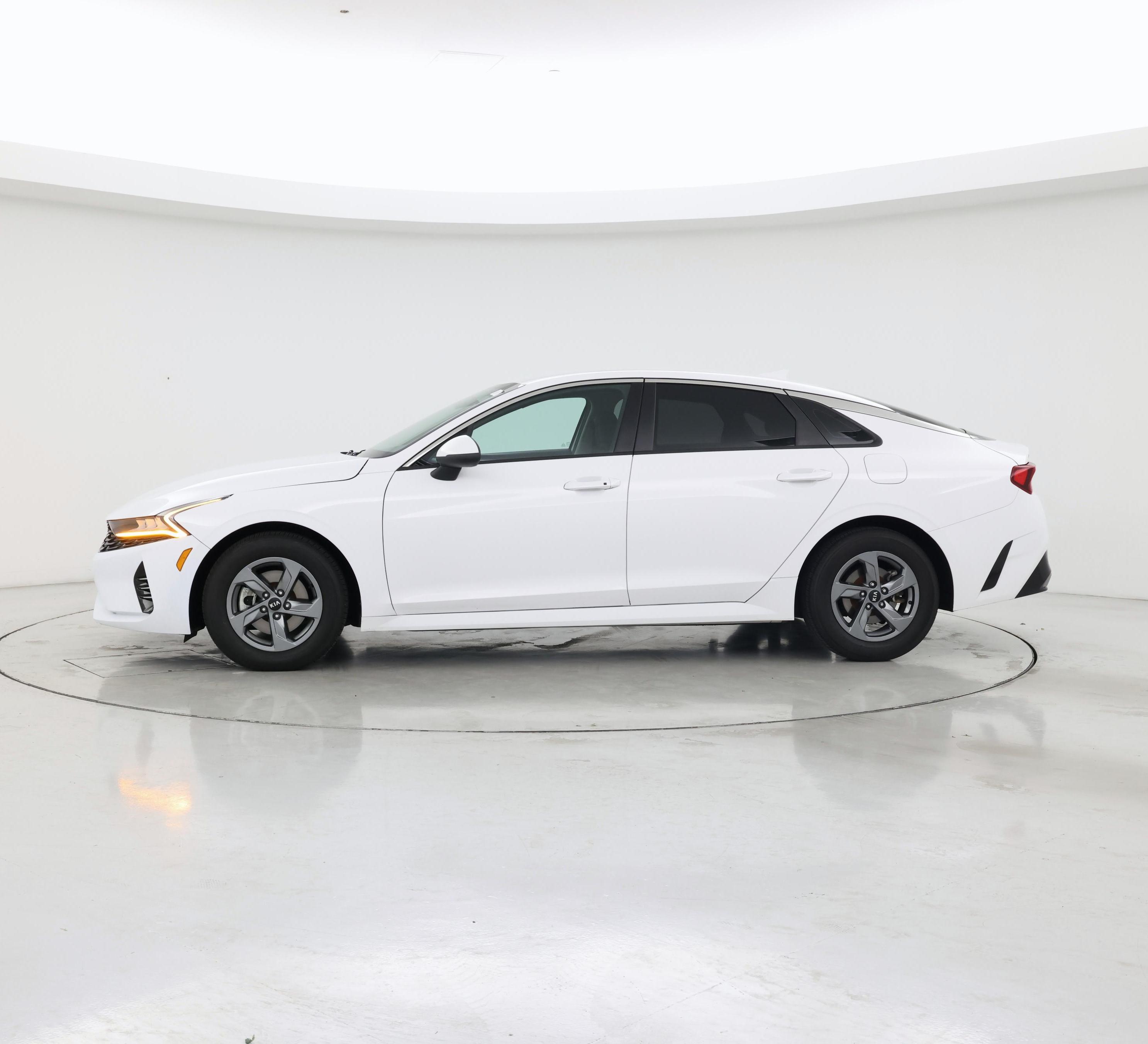Thumbnail: 2021 Kia K5 - 3