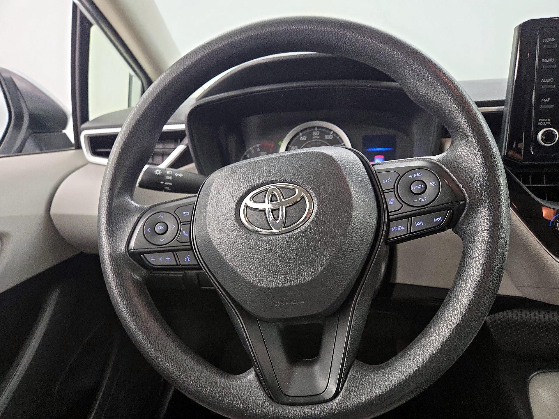 Thumbnail: 2022 Toyota Corolla - 10