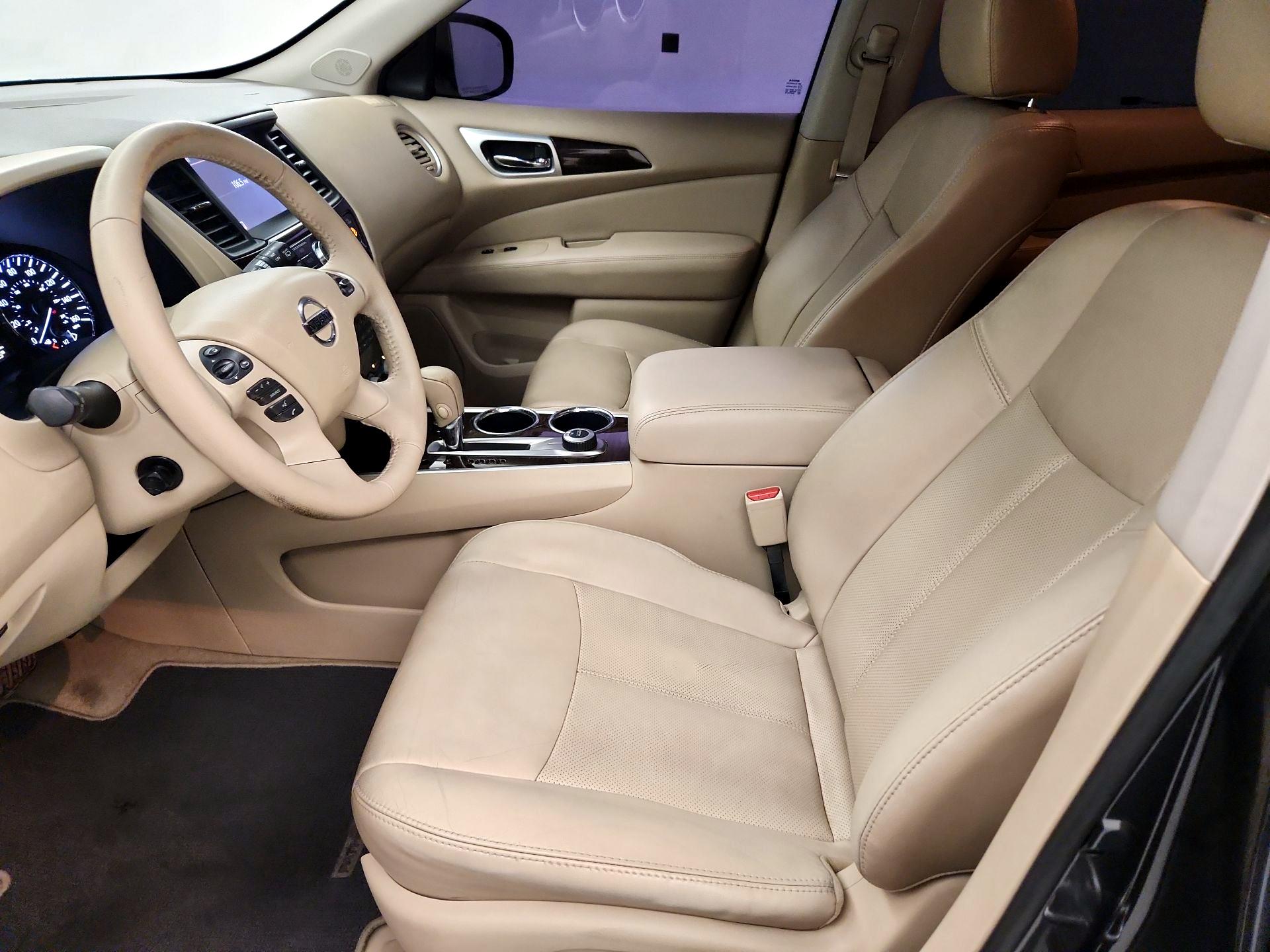 Thumbnail: 2014 Nissan Pathfinder - 11