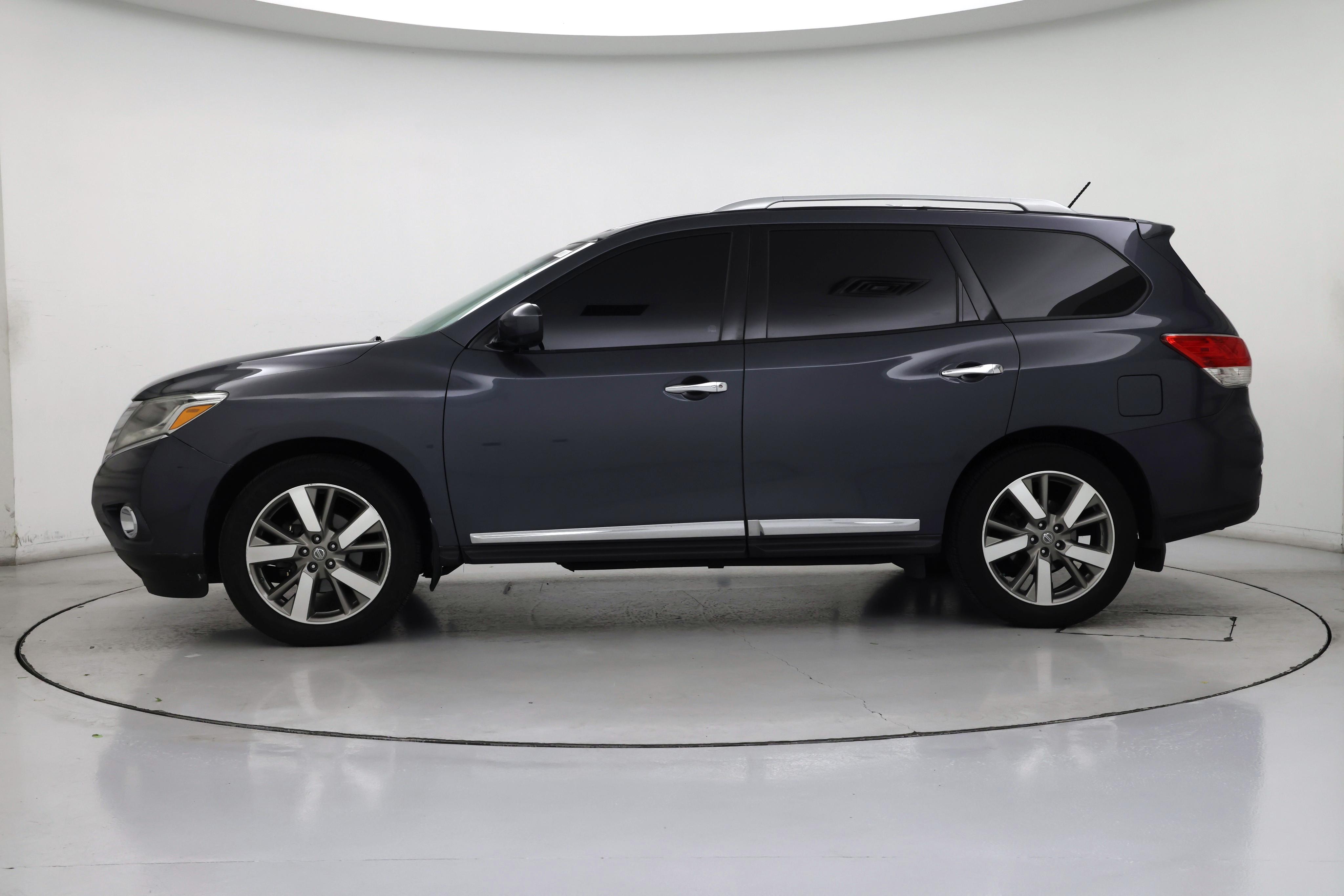 Thumbnail: 2014 Nissan Pathfinder - 3