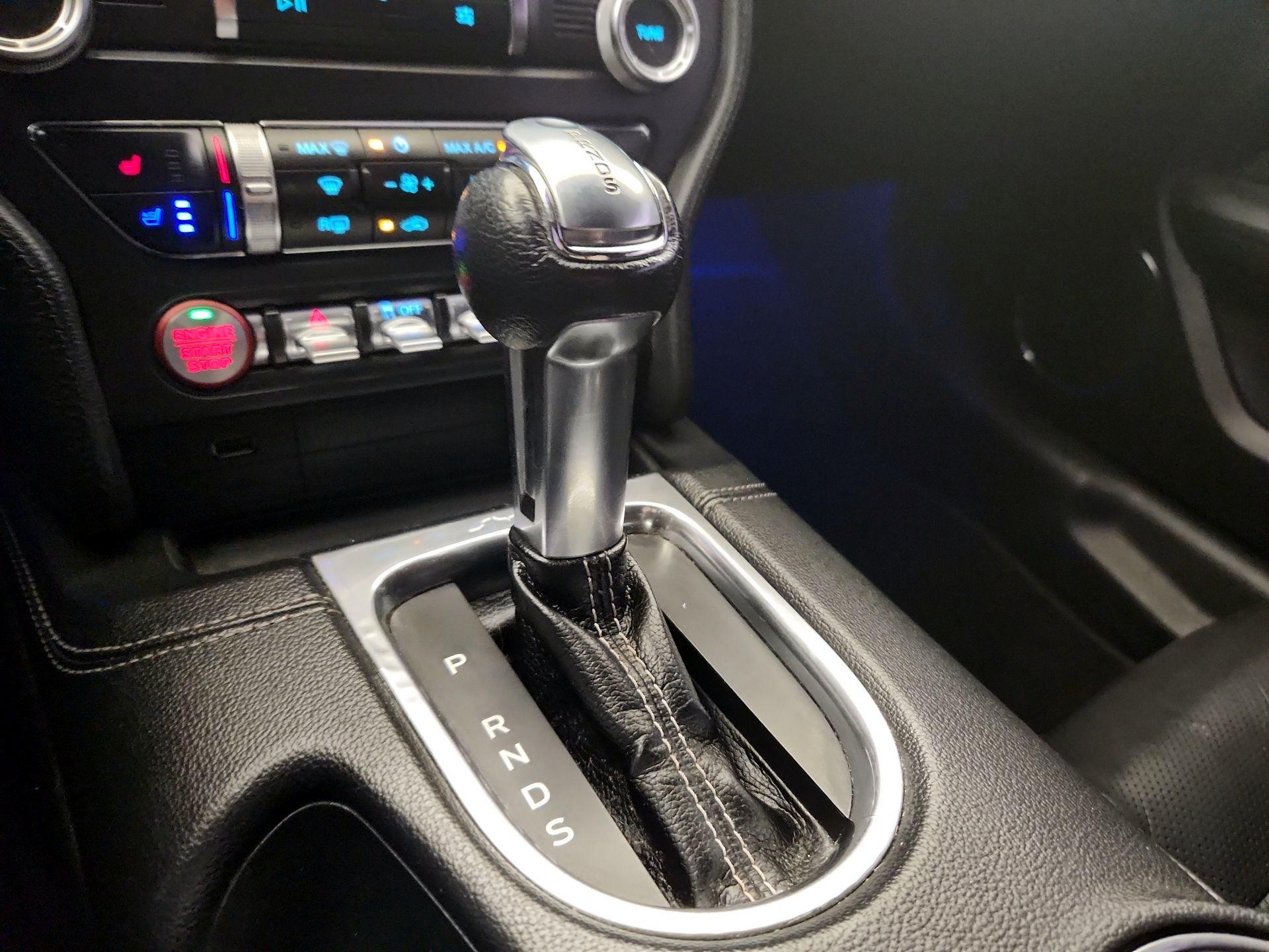 Thumbnail: 2019 Ford Mustang - 18