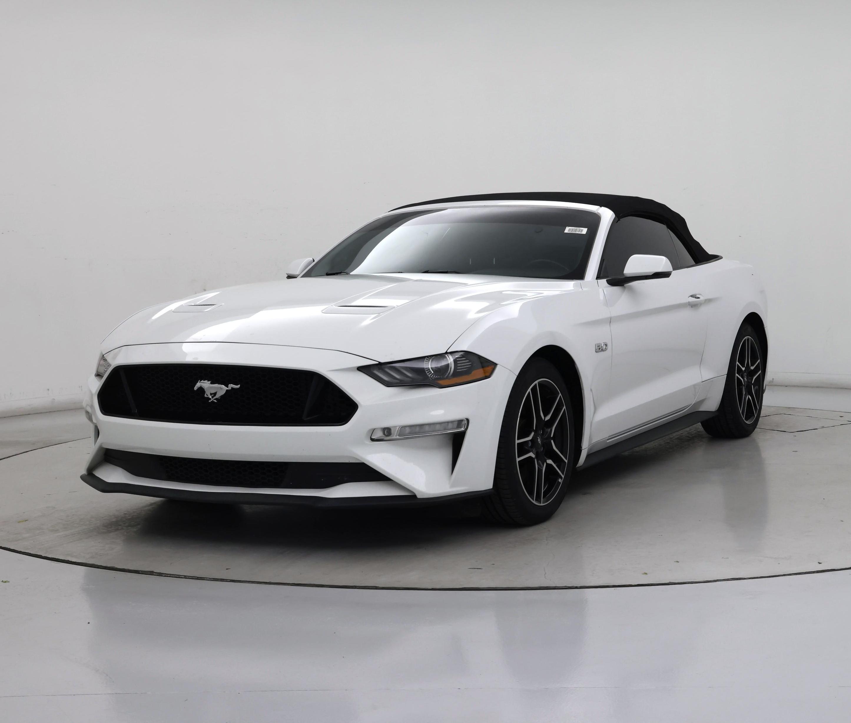 Thumbnail: 2019 Ford Mustang - 4