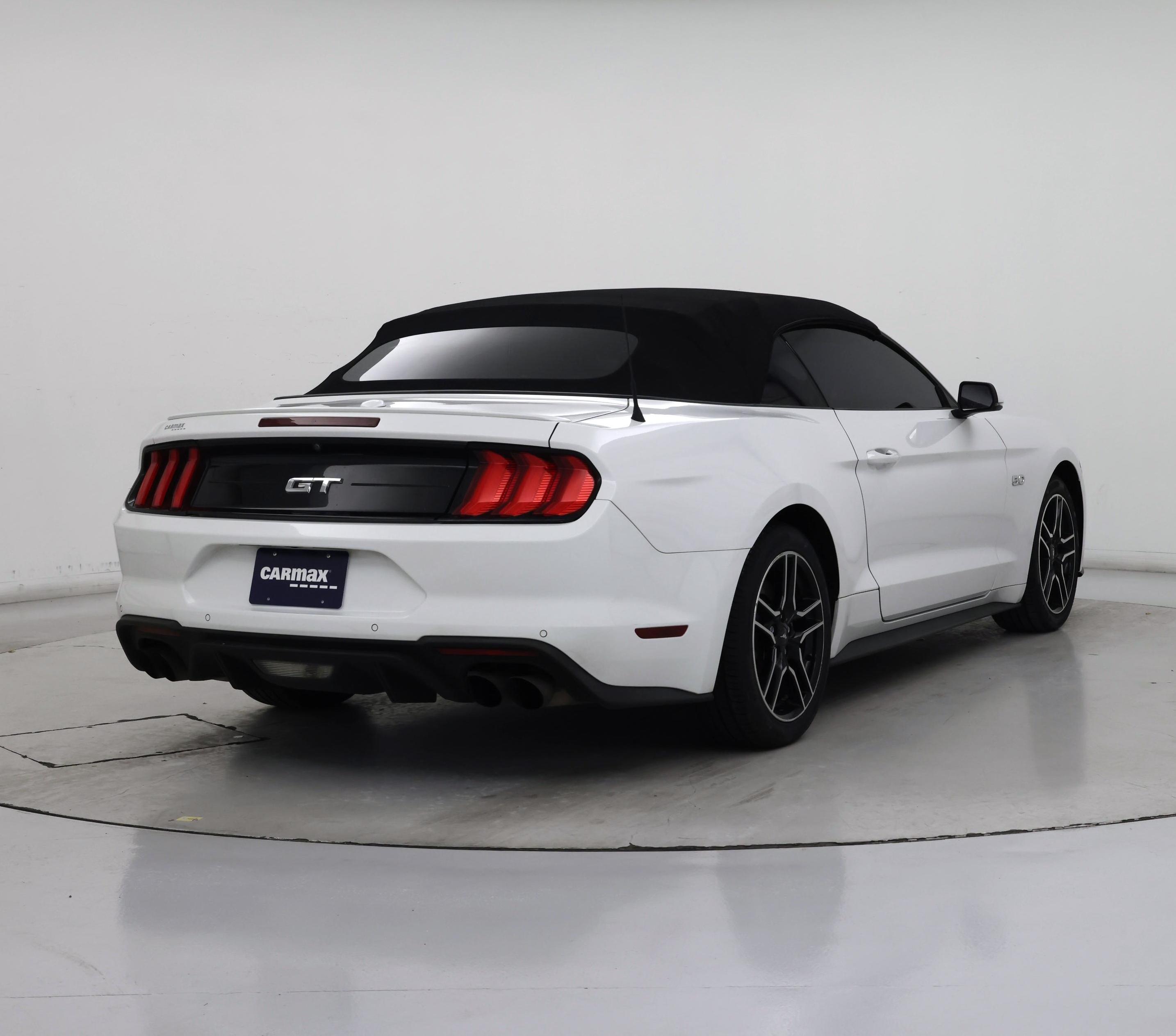 Thumbnail: 2019 Ford Mustang - 8