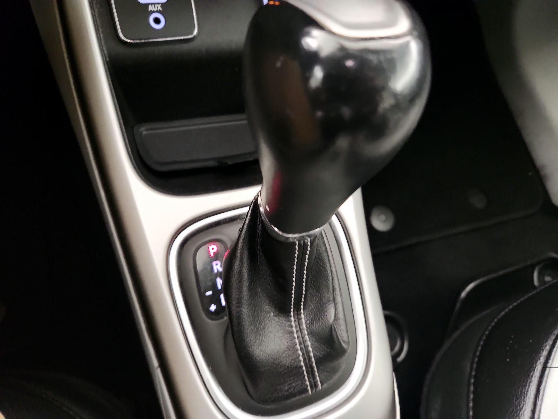 Thumbnail: 2018 Jeep Compass - 17