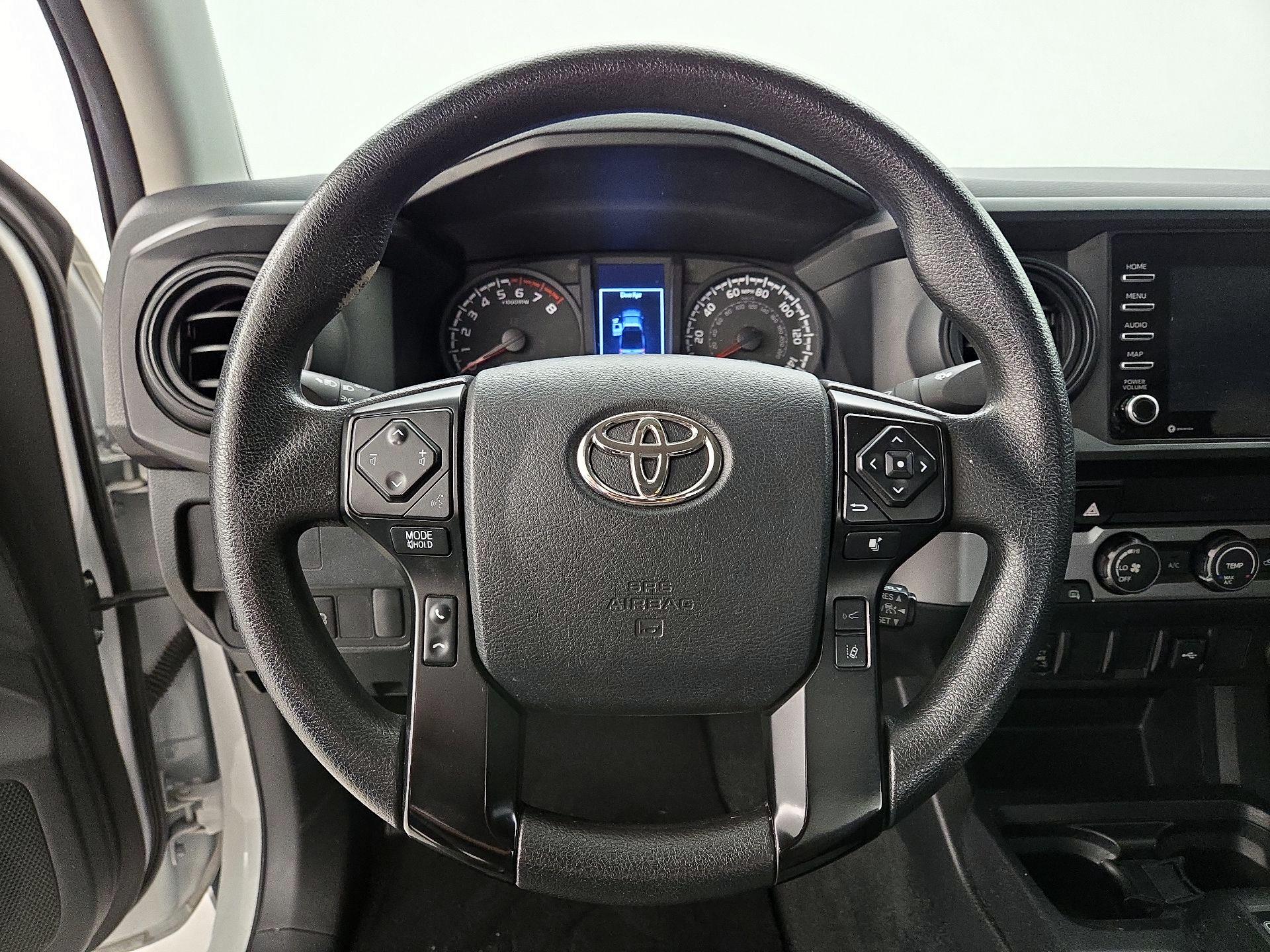 Thumbnail: 2022 Toyota Tacoma - 10