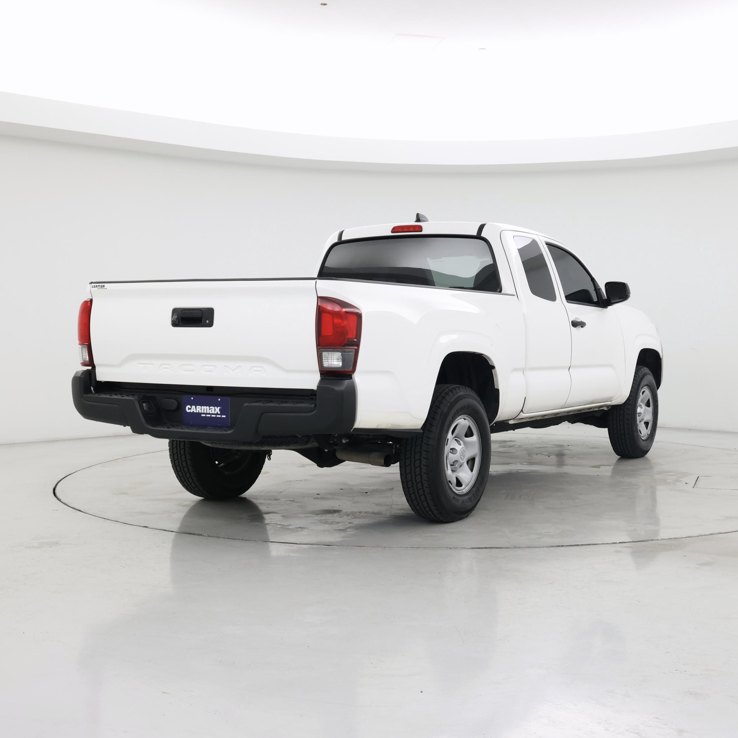 Thumbnail: 2022 Toyota Tacoma - 8